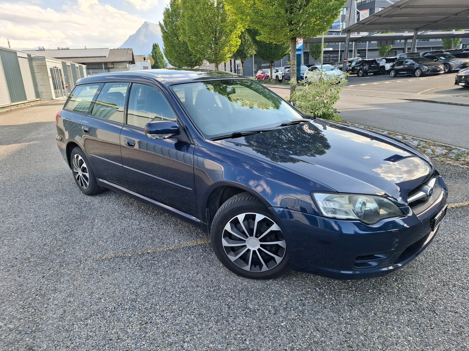 SUBARU Legacy 2.0i AWD-image-11
