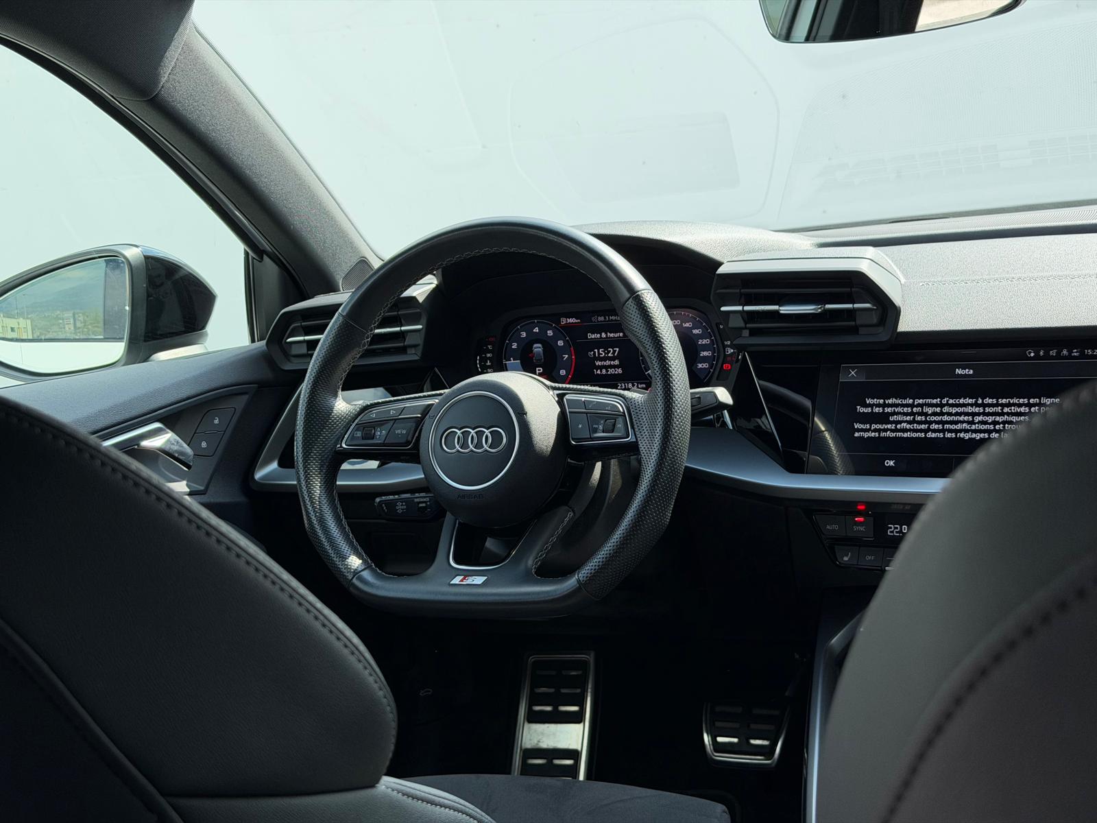 AUDI S3 Sportback 2.0 TFSI quattro S-tronic-image-8