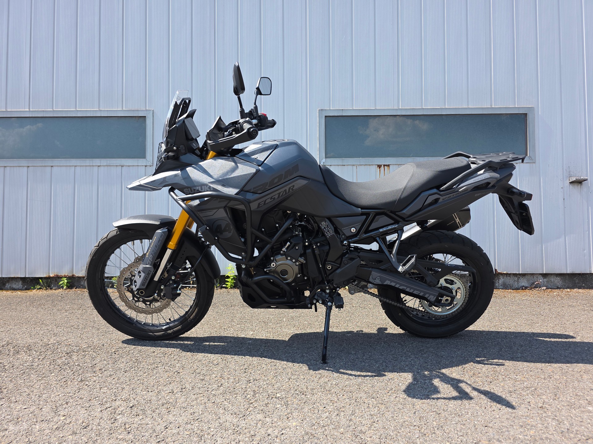SUZUKI DL 800 DE-image-1