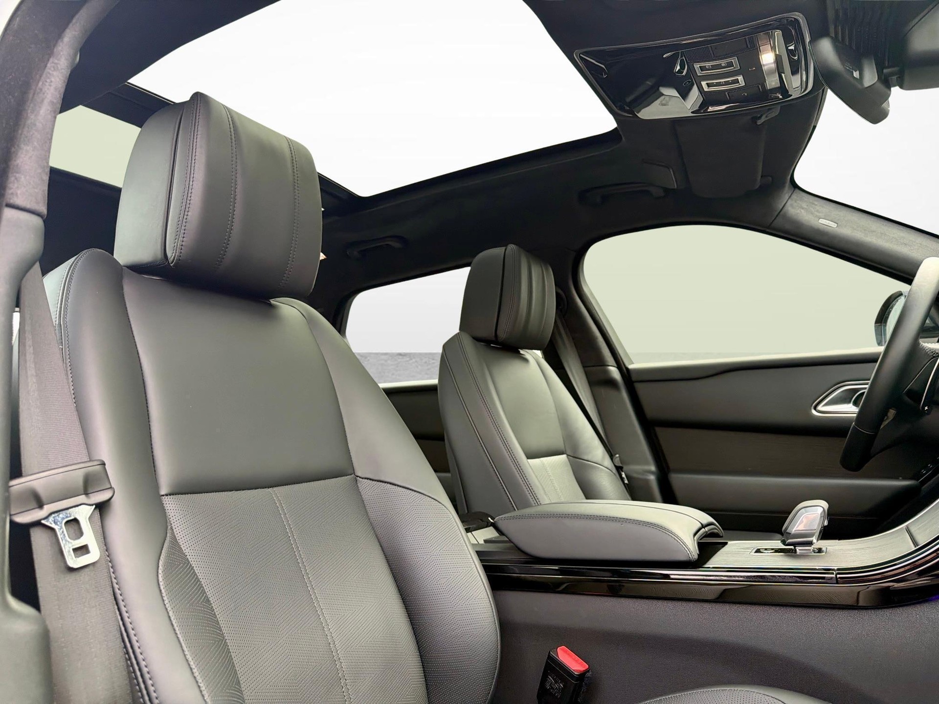LAND ROVER Range Rover Velar 3.0 I6 Autobiography-showroom-element-3