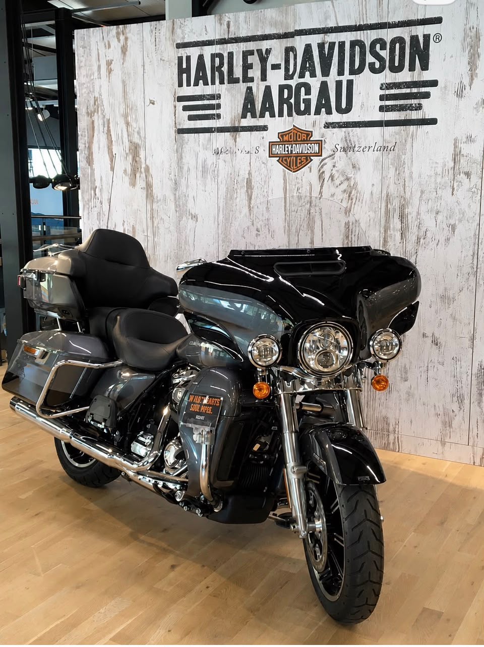 HARLEY-DAVIDSON FLHTK Electra Glide Ultra Limited 114-image-1