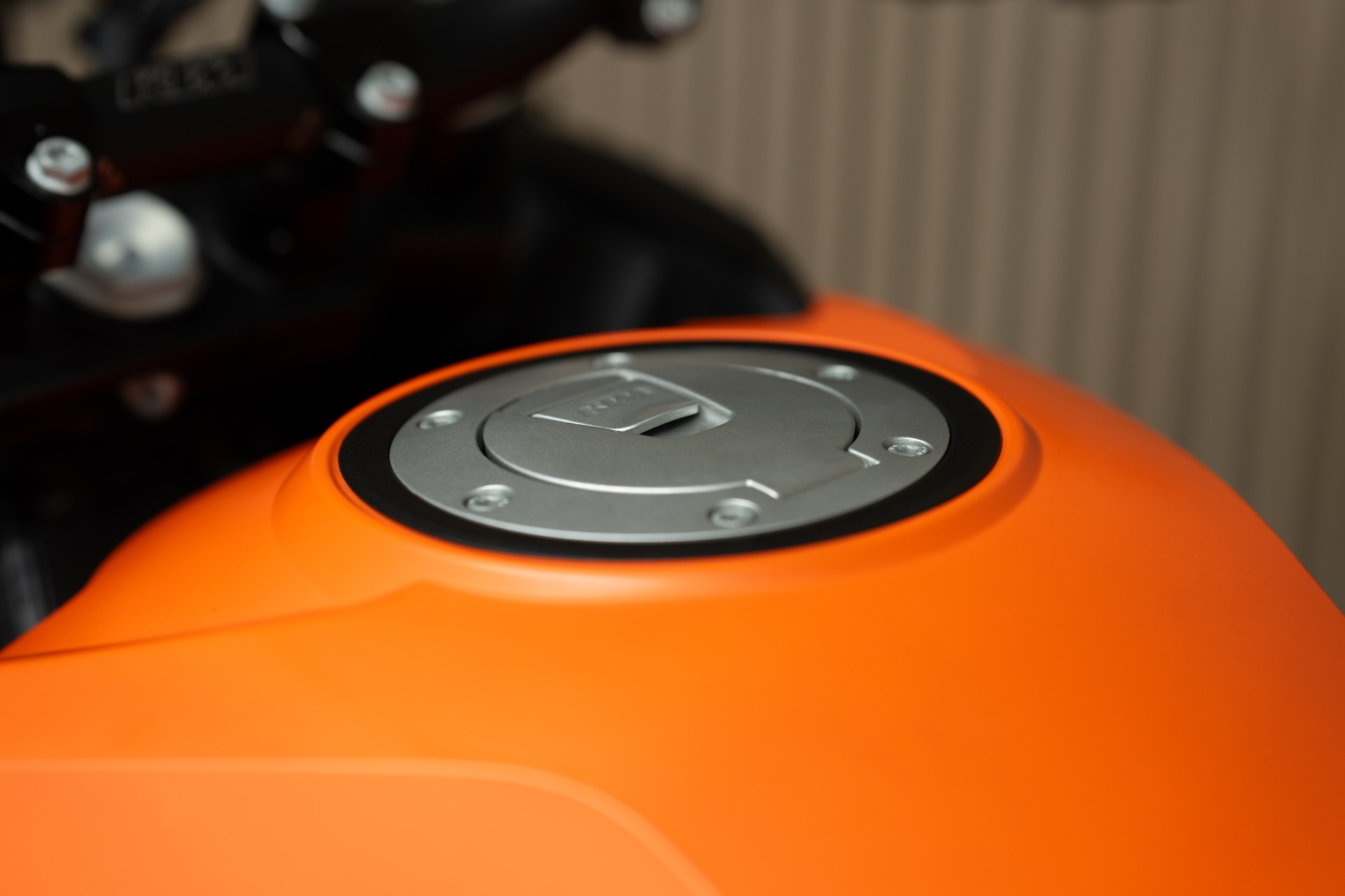KTM 1290 Super Adventure S-image-4