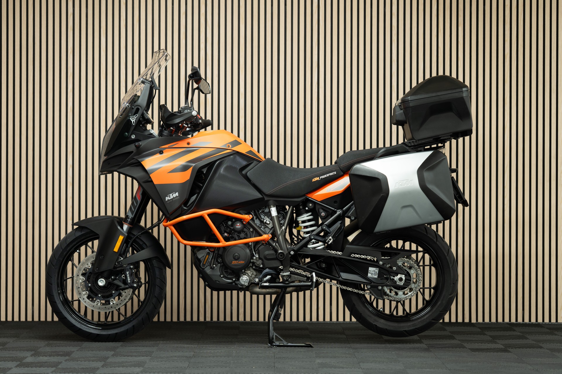 KTM 1290 Super Adventure S-image-1