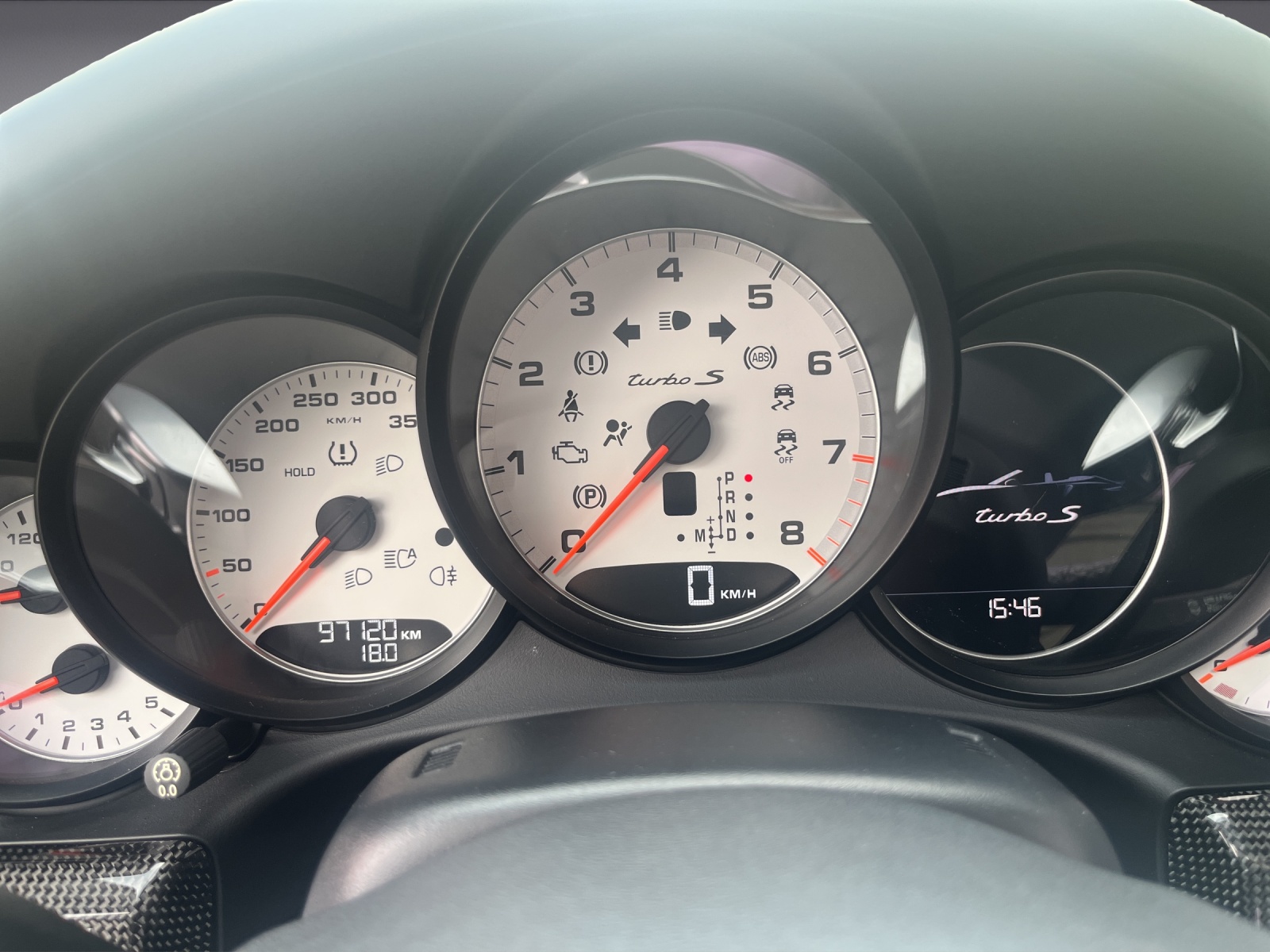 PORSCHE 911 (991.1) Cabriolet 3.8 Turbo S PDK-image-11