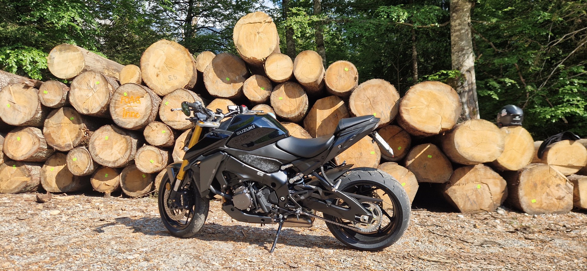 SUZUKI GSX-S 1000-image-7