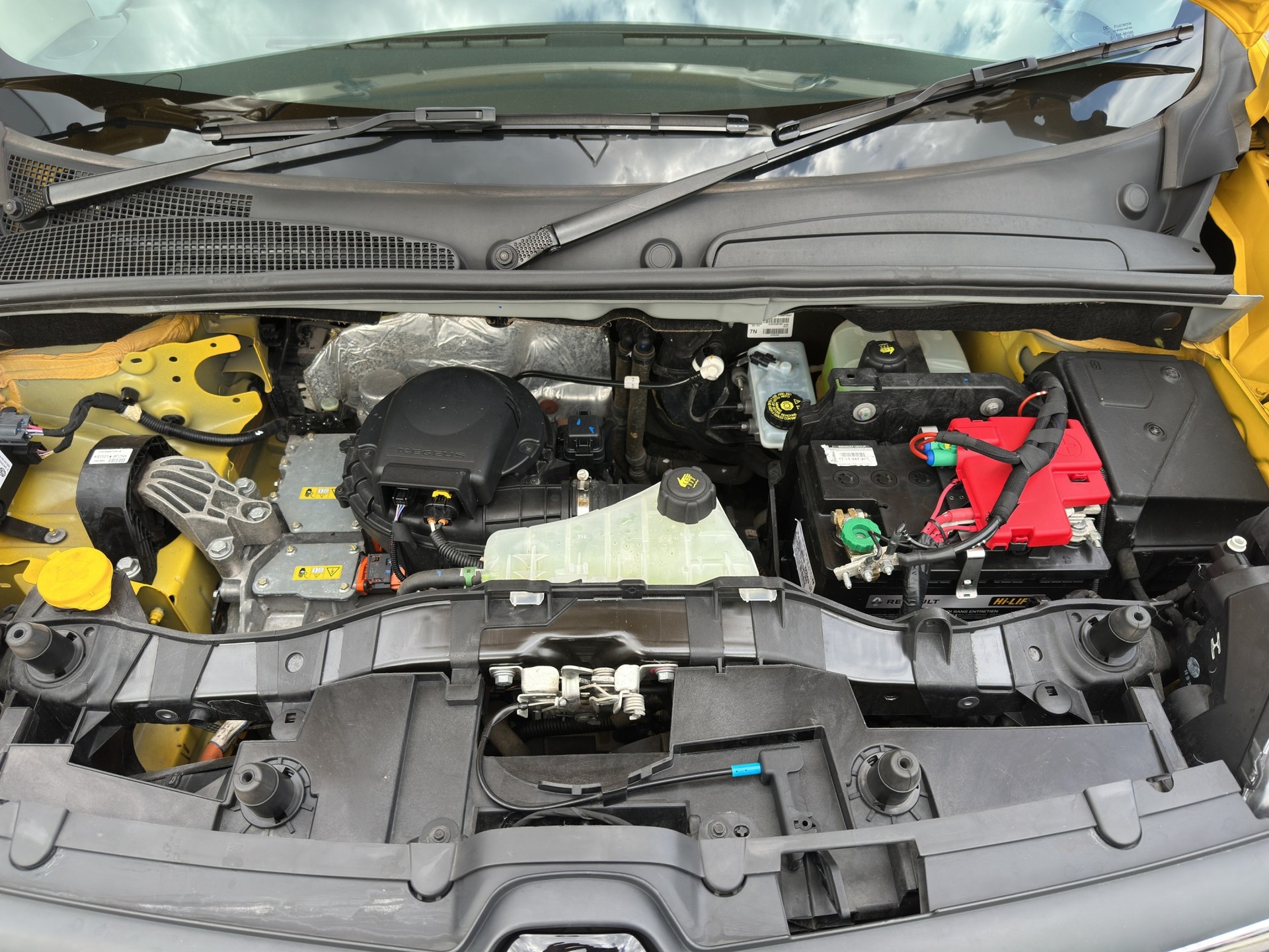 RENAULT Kangoo Maxi Z.E. 33 R60 Business 2 Pl.-image-16