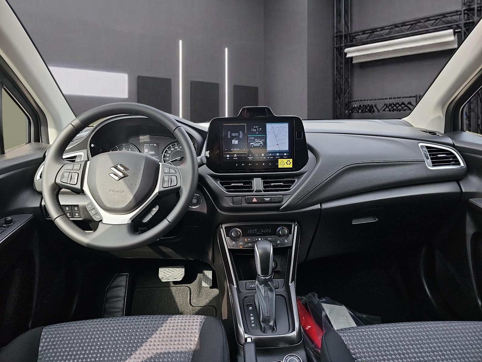 SUZUKI S-Cross 1.4 T Compact+ Hybrid 4x4-image-8