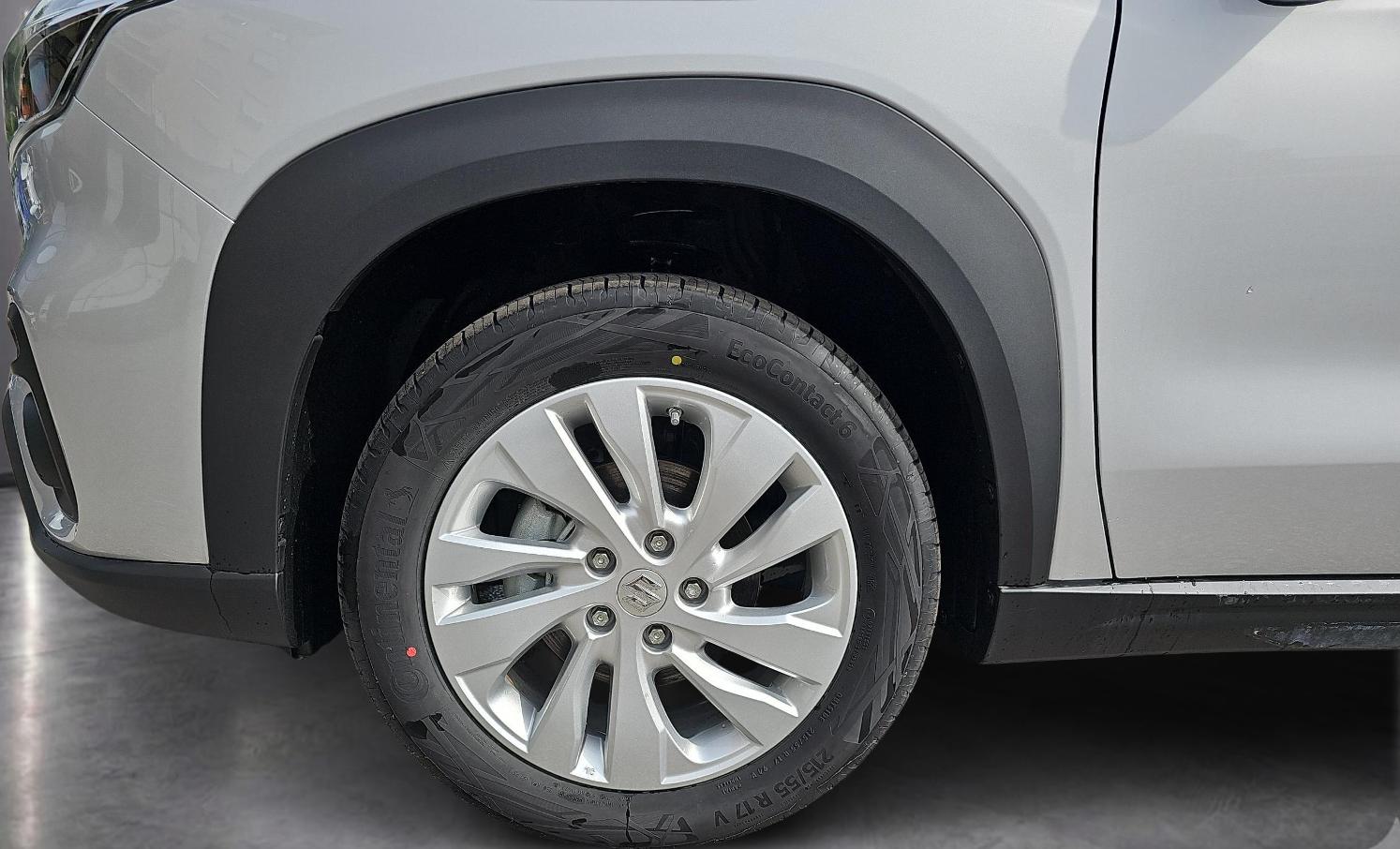 SUZUKI S-Cross 1.4 T Compact+ Hybrid 4x4-image-12