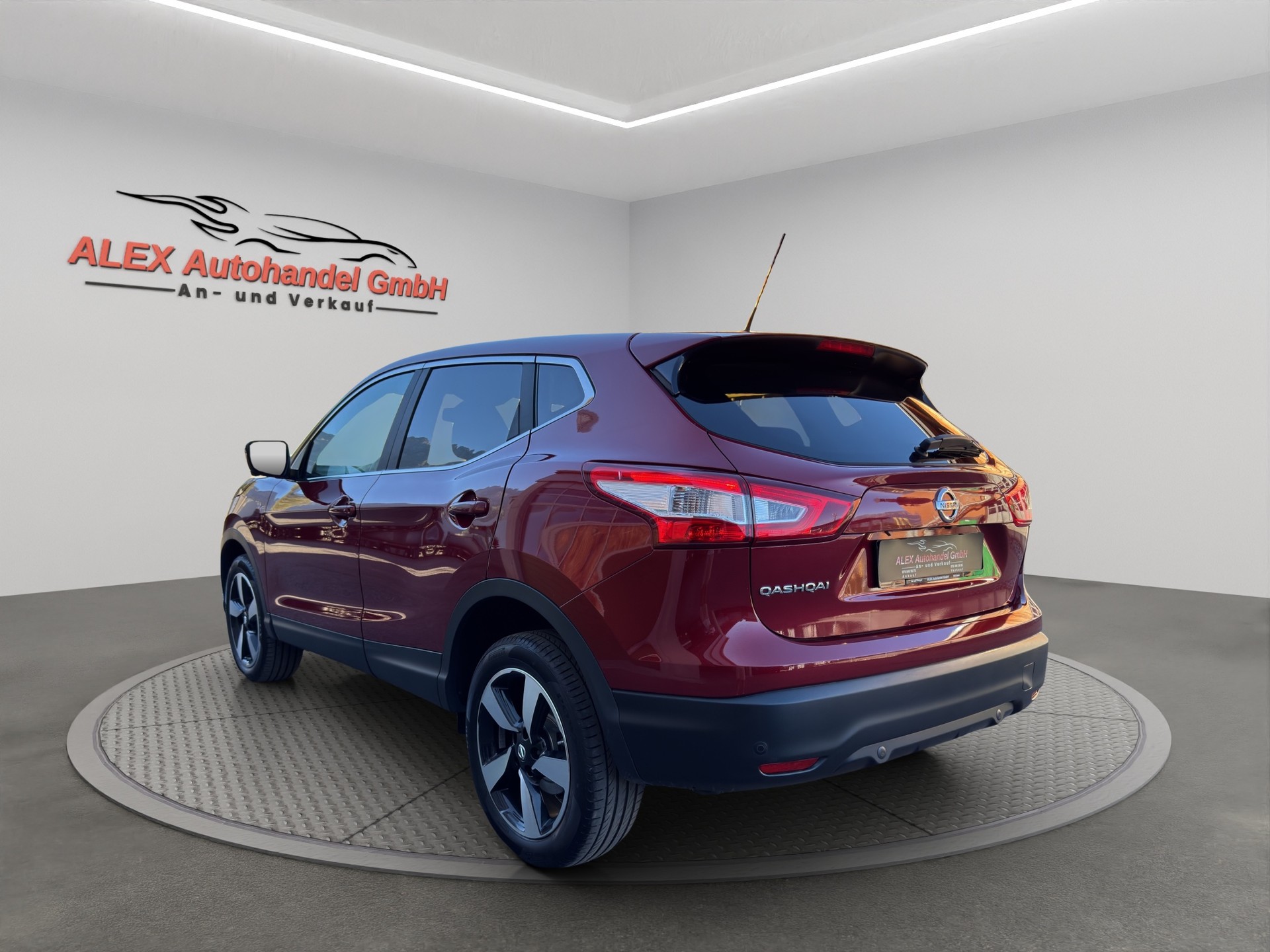 NISSAN Qashqai 1.6 dCi 360° ALL-MODE 4x4-image-3