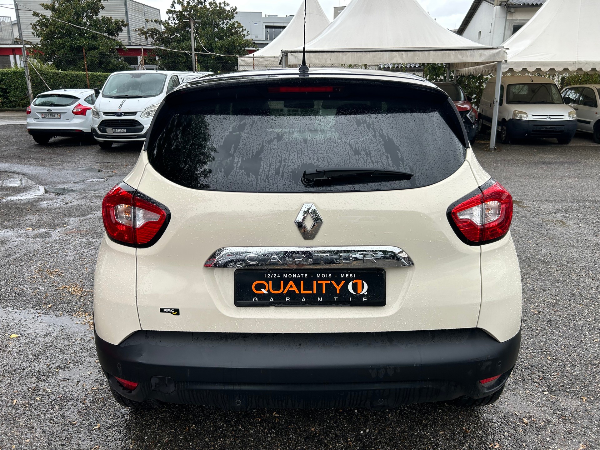 RENAULT Captur 1.2 T 16V Swiss Edition EDC-image-5