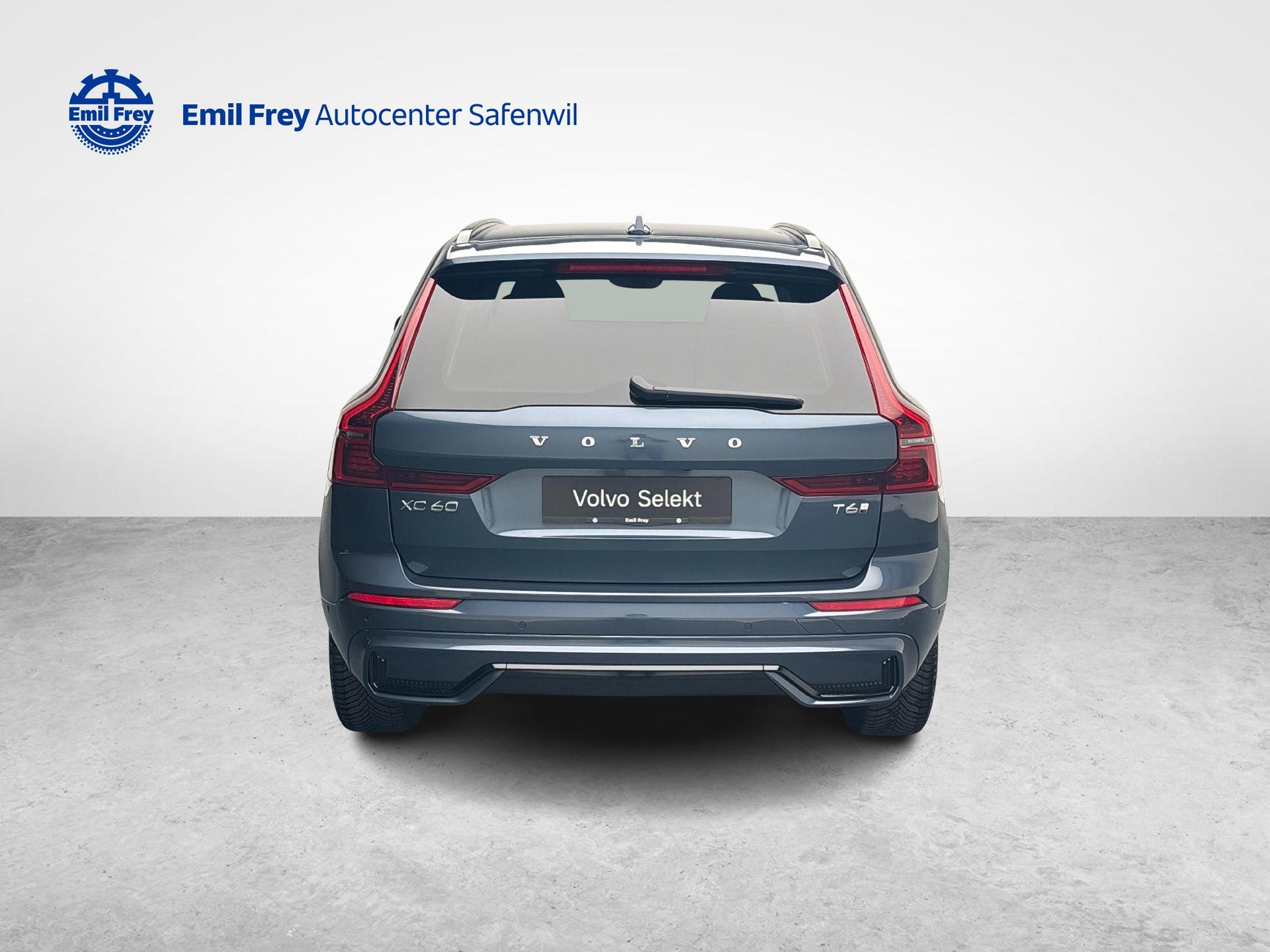 VOLVO XC60 2.0 T6 TE Plus Dark eAWD-showroom-element-3