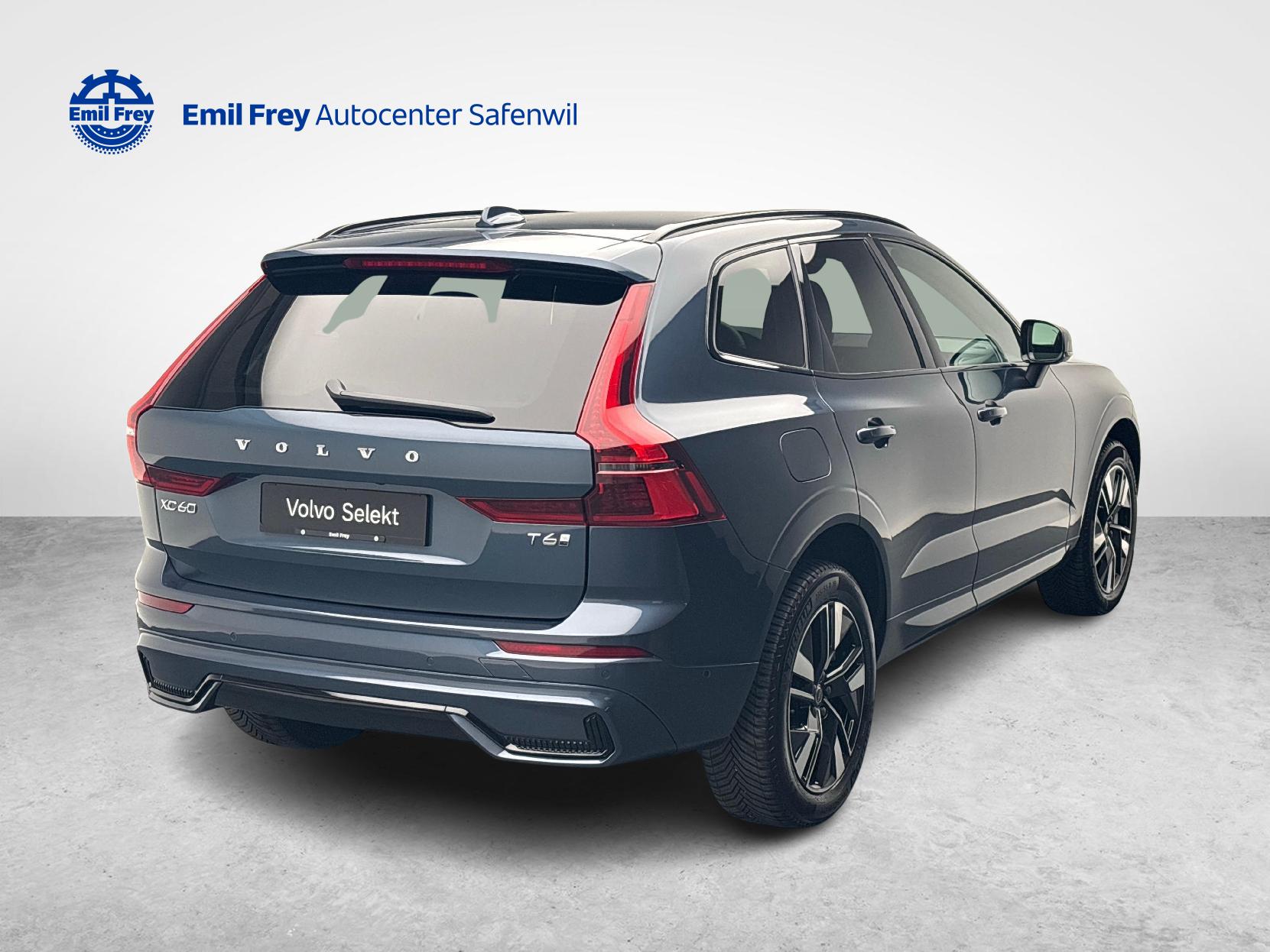 VOLVO XC60 2.0 T6 TE Plus Dark eAWD-image-4