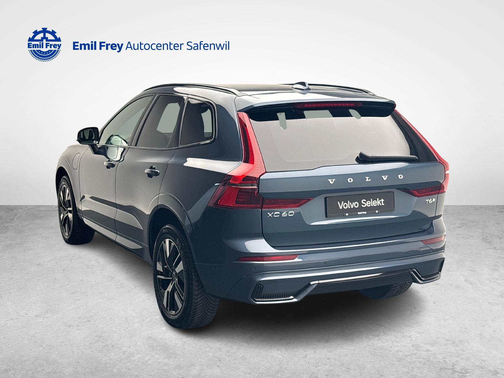 VOLVO XC60 2.0 T6 TE Plus Dark eAWD-showroom-element-2