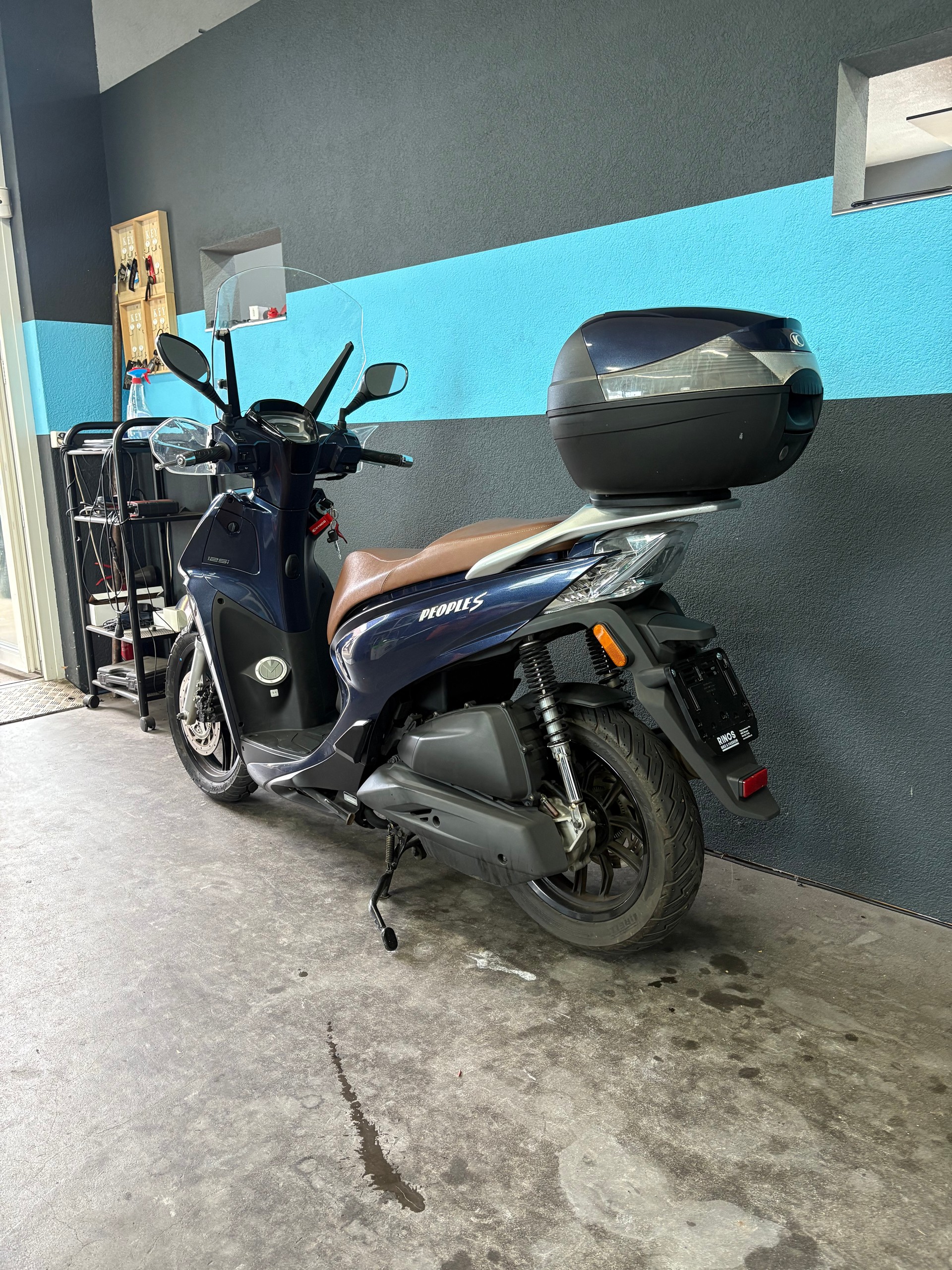 KYMCO People S 125i ABS Topcase/Windschild-image-1