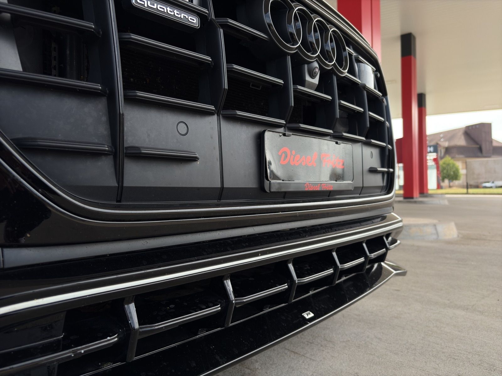 AUDI Q8 50 TDI quattro tiptronic-image-23