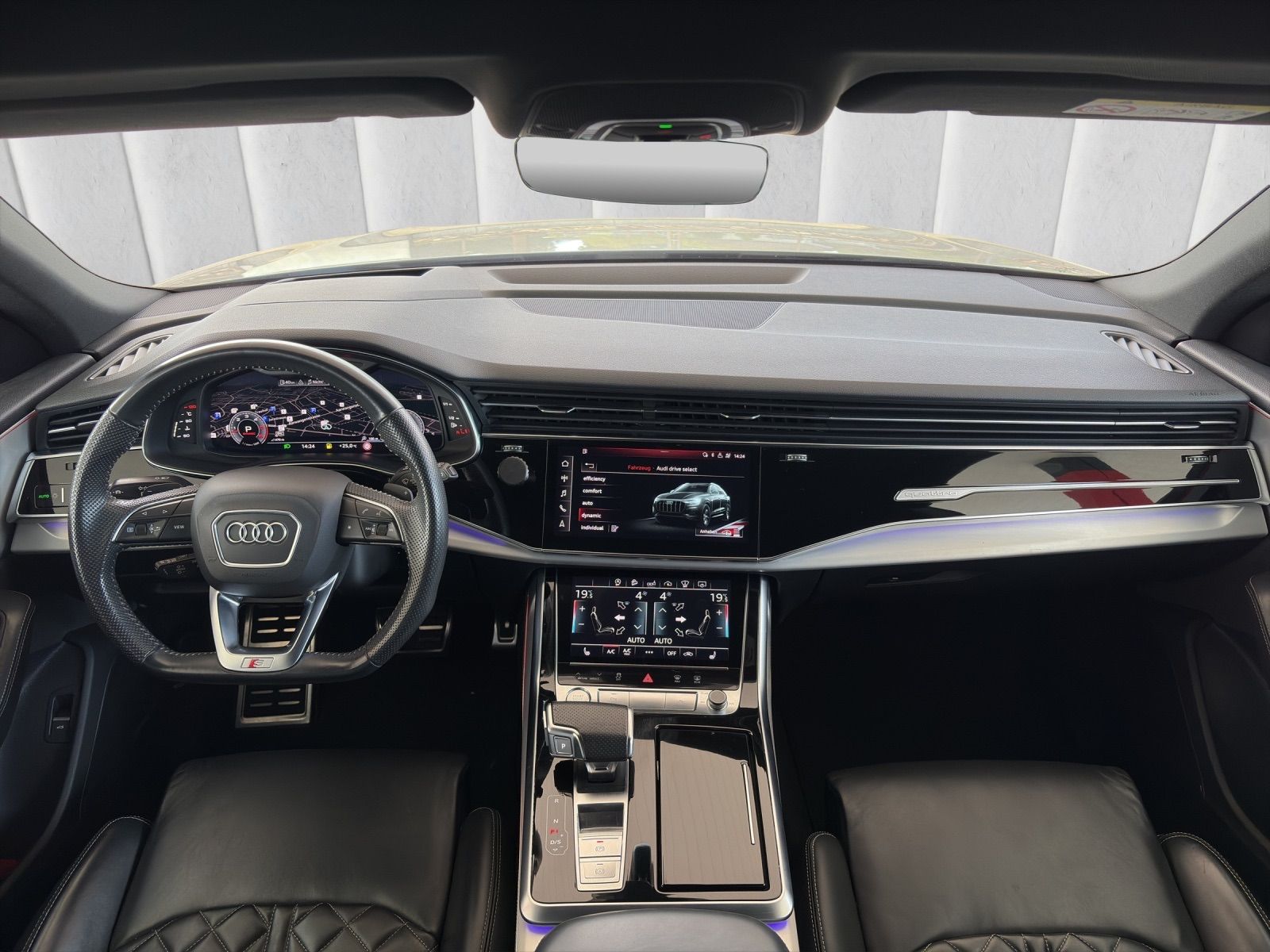 AUDI Q8 50 TDI quattro tiptronic-image-12