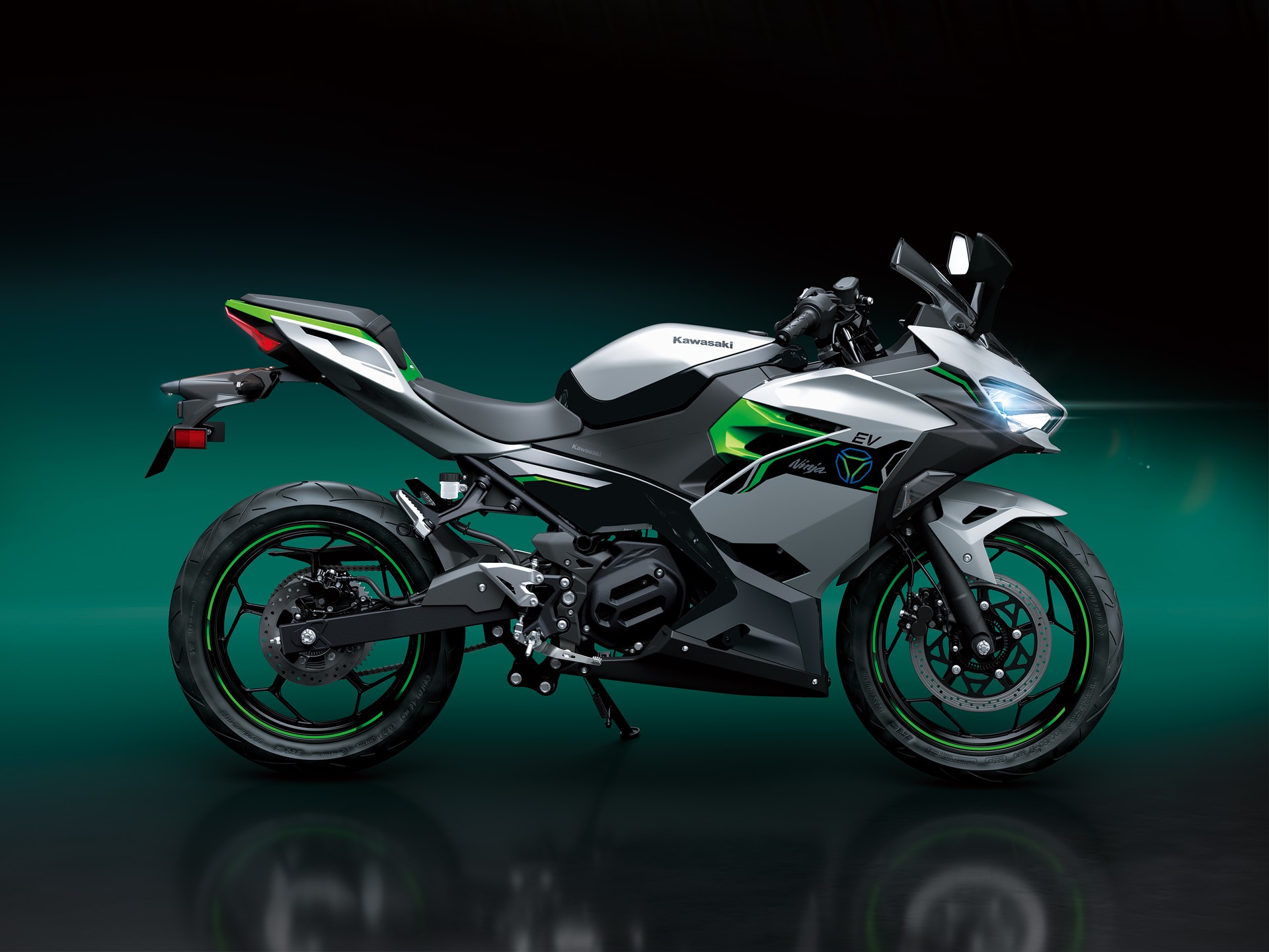 KAWASAKI Ninja e-1-image-12