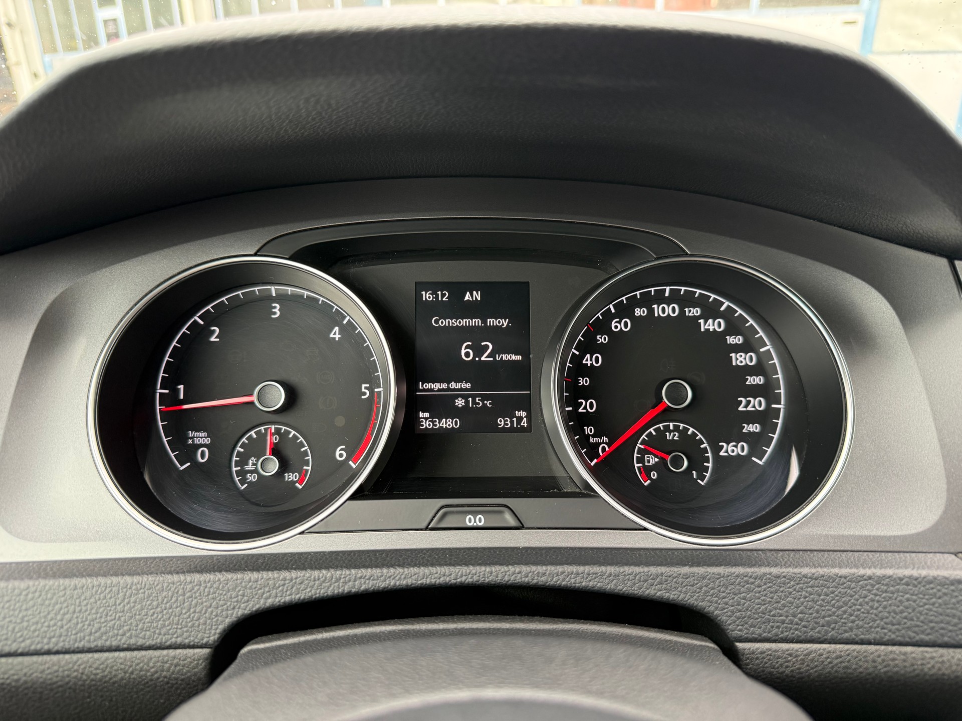VW Golf Variant 1.6 TDI Trendline 4Motion-image-10