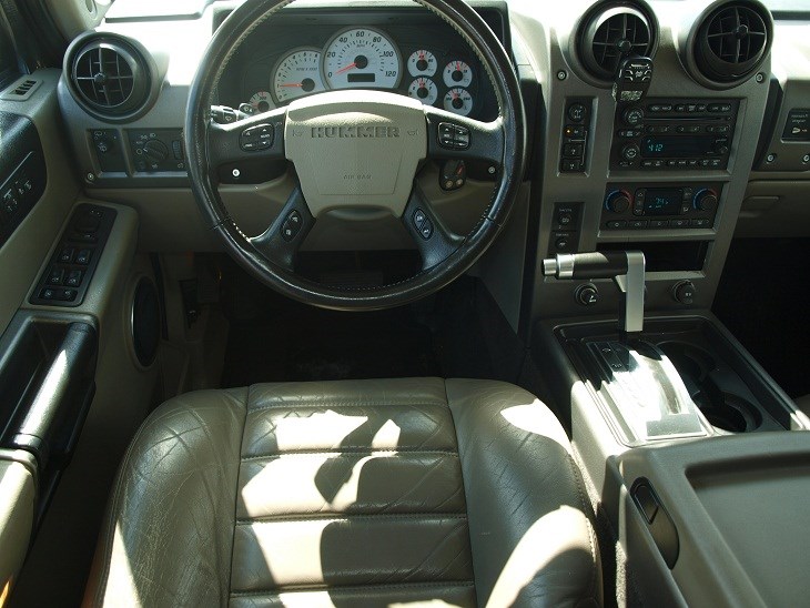 HUMMER H2 6.0 V8-image-6