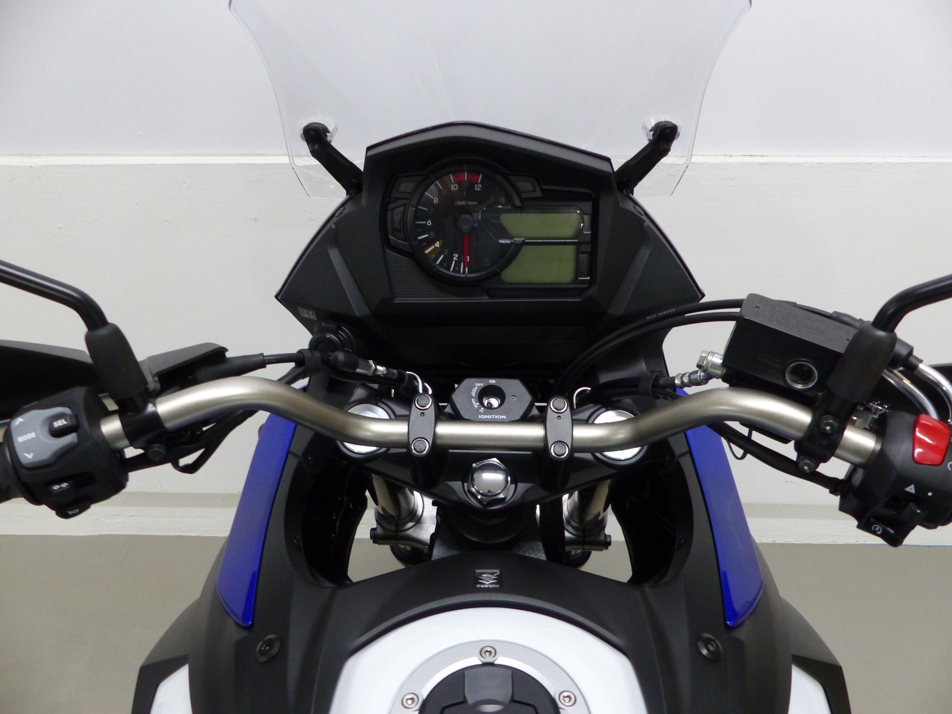 SUZUKI DL 650 XT ABS 35kW-image-4