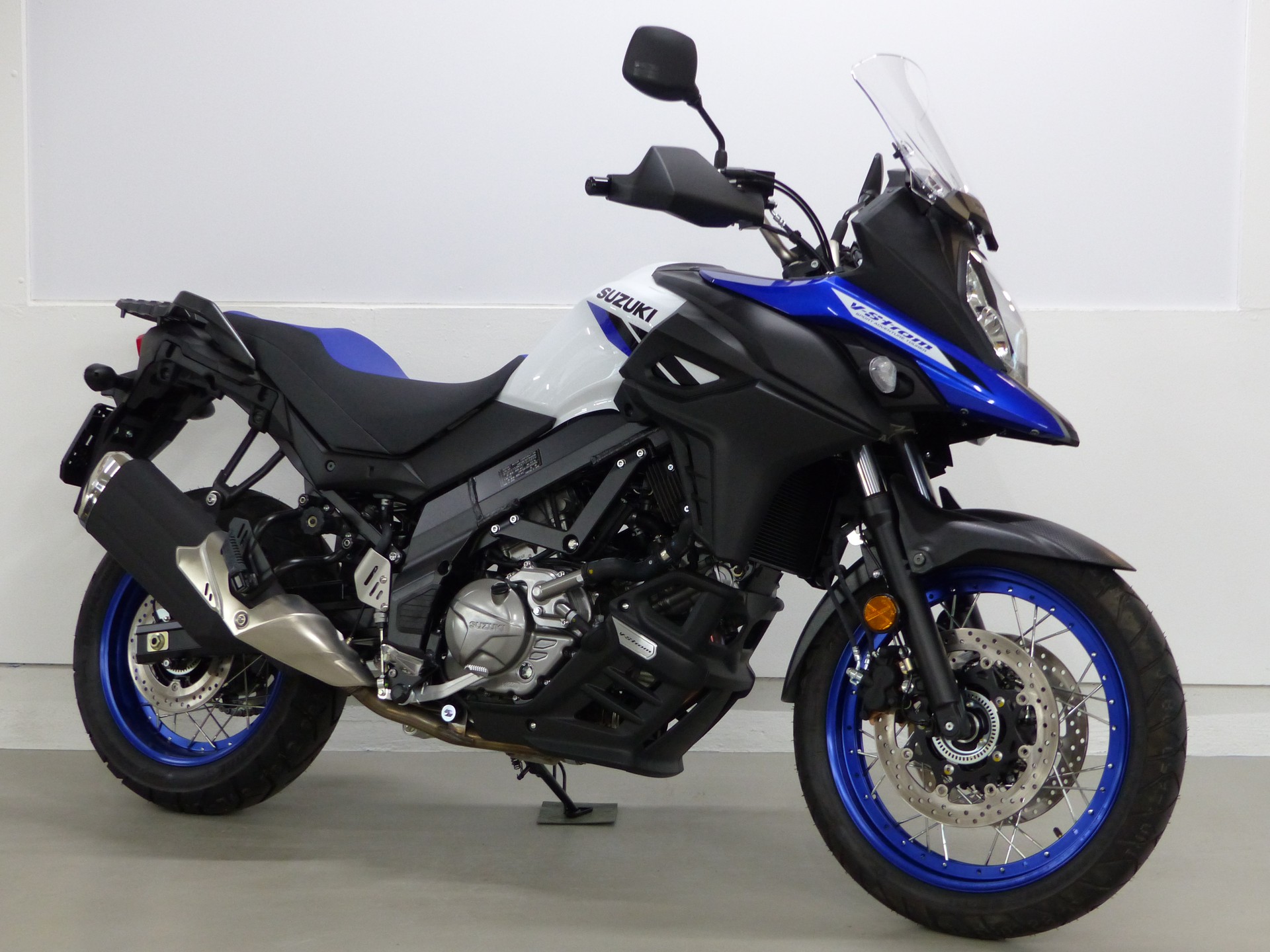 SUZUKI DL 650 XT ABS 35kW-image-1