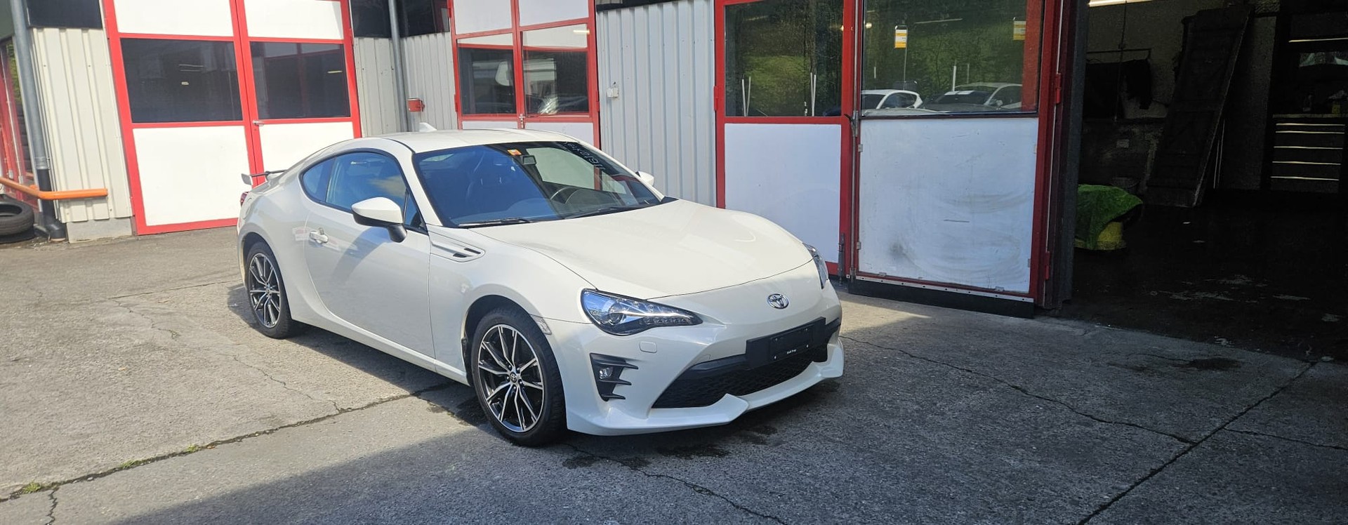 TOYOTA GT 86 2.0 D-4S Race-image-2