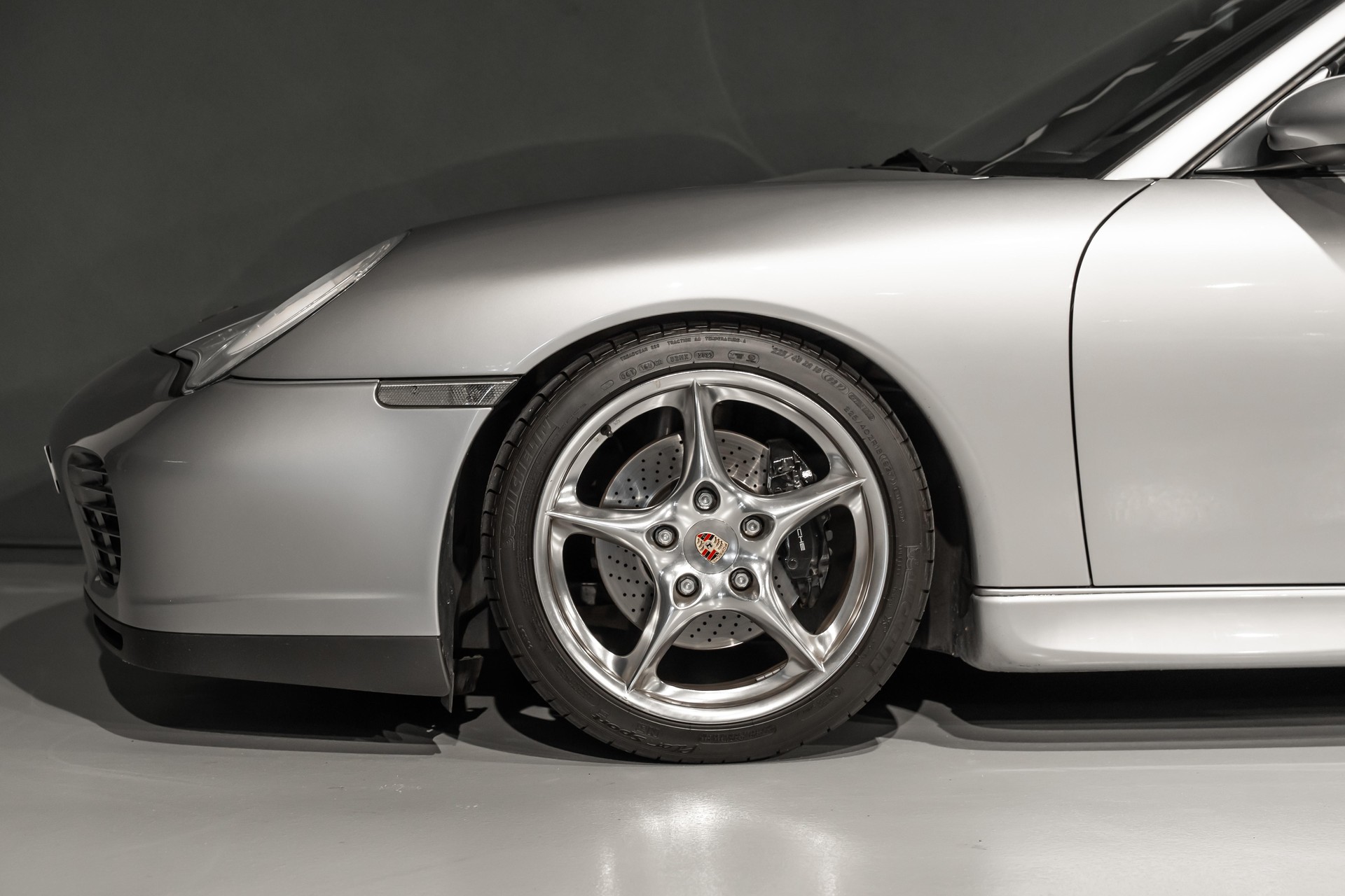 PORSCHE 911 Coupé 3.6 Carrera 40th Anniversary-image-5