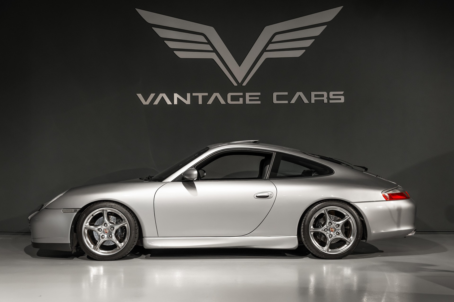PORSCHE 911 Coupé 3.6 Carrera 40th Anniversary-showroom-element-1