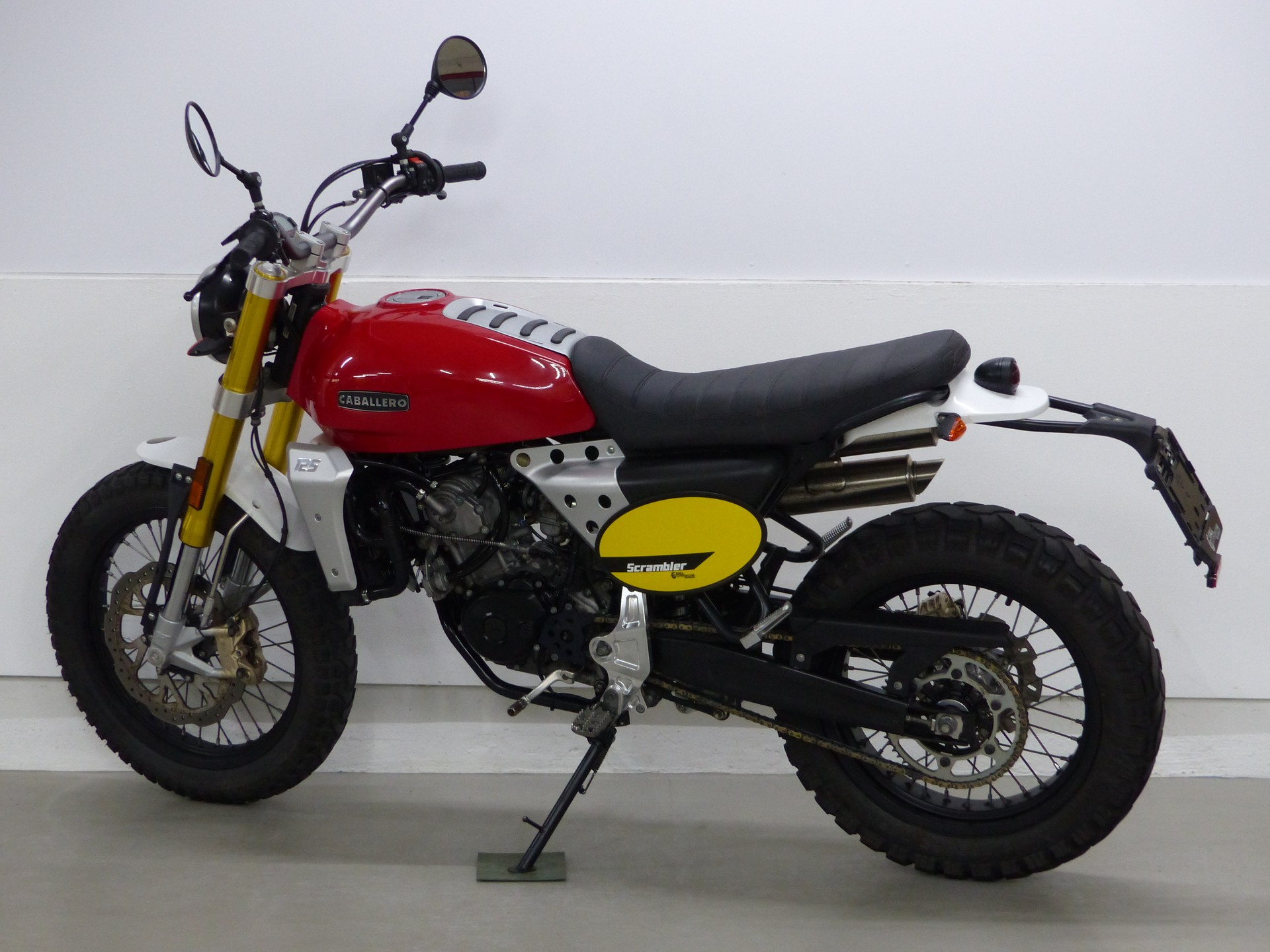 FANTIC Caballero 125 Scrambler ABS-image-11