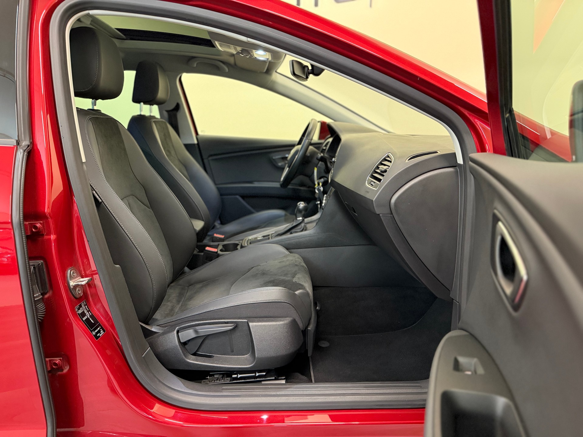 SEAT Leon 1.5 TGI Style-image-23