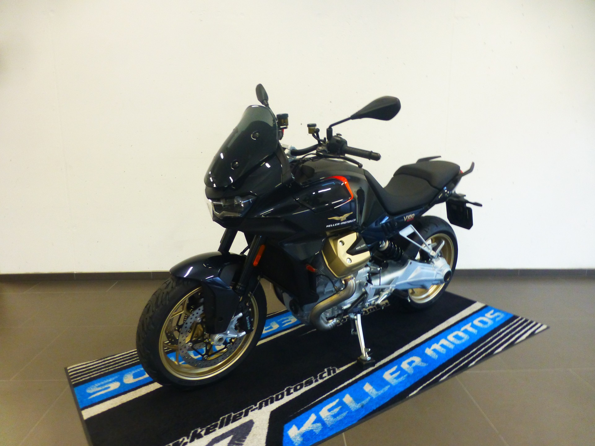 MOTO GUZZI V100 Mandello-image-10