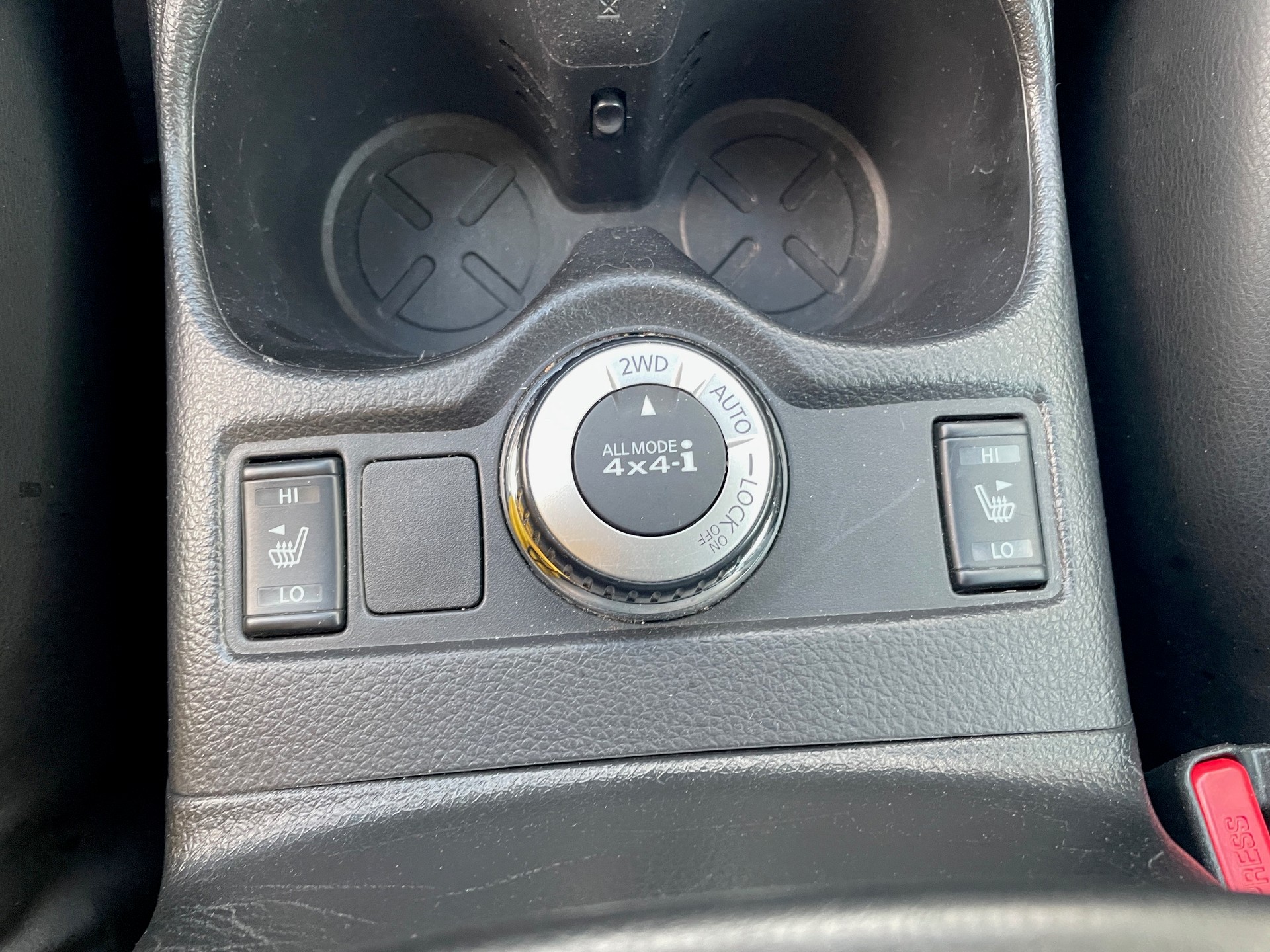 NISSAN X-Trail 2.0 dCi Swiss Ed. Xtronic CVT ALL-MODE 4x4-image-7