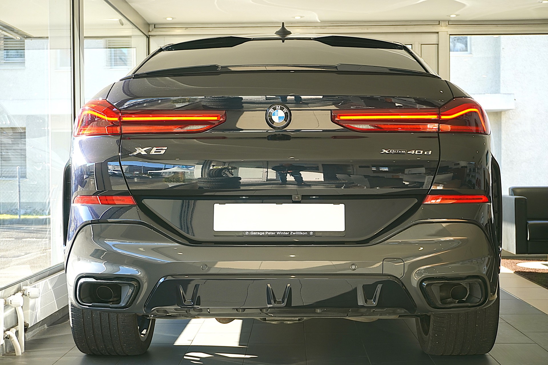 BMW X6 xDrive 48V 40d Steptronic M Sport-image-6