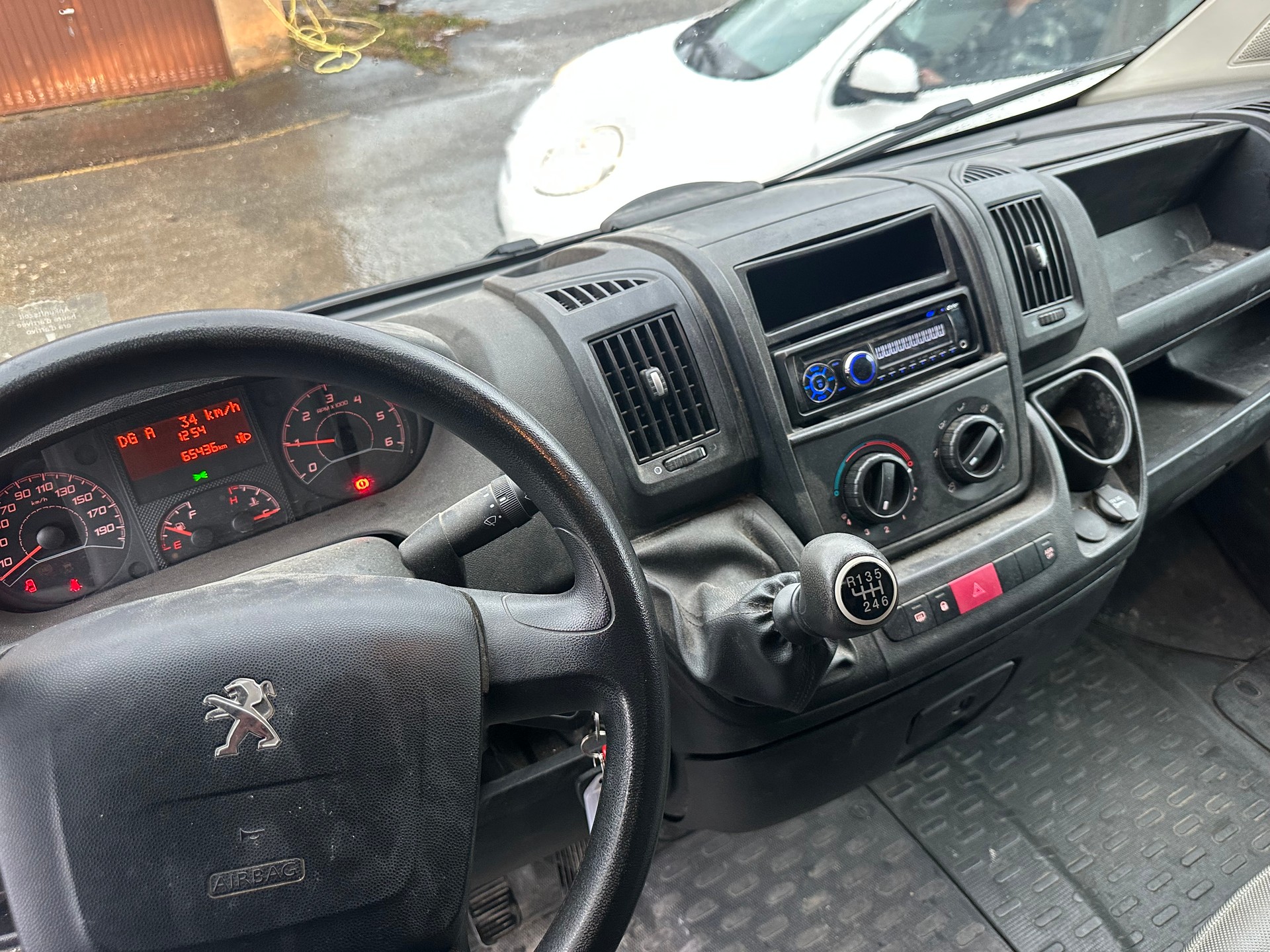 PEUGEOT Boxer 2.2 HDI 435 L4H3-image-7