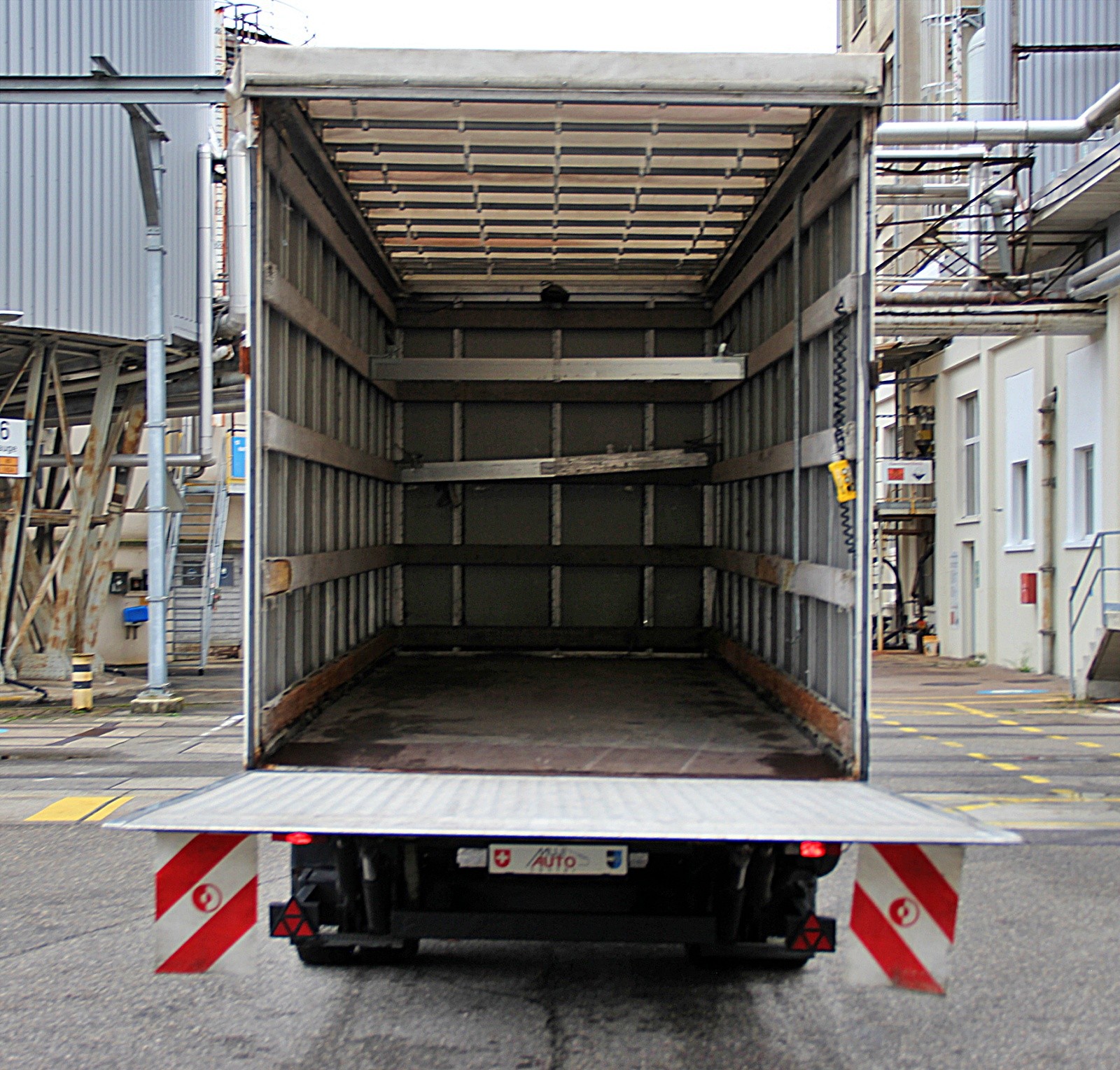 VW CRAFTER-image-13