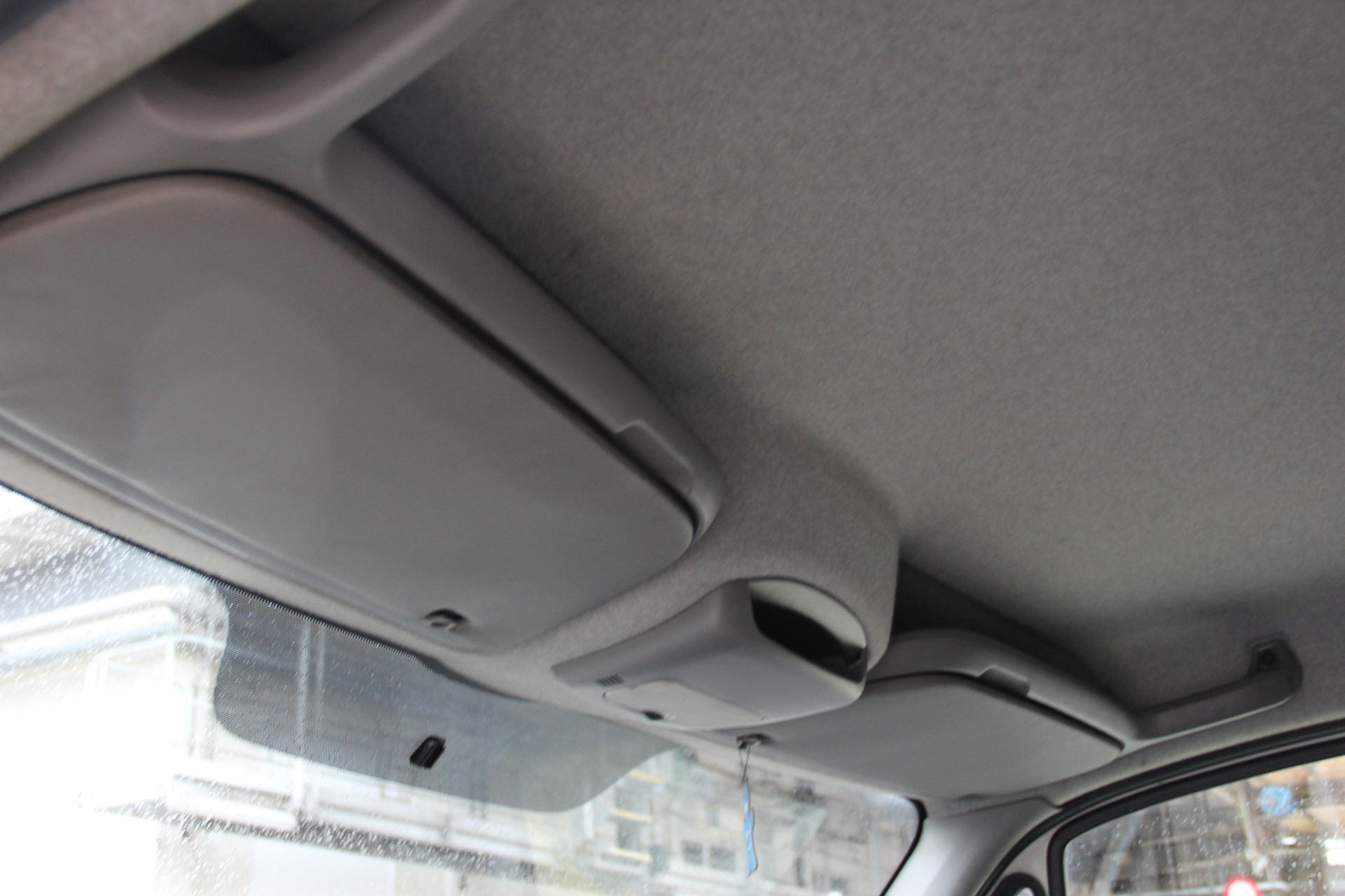 VW CRAFTER-image-9