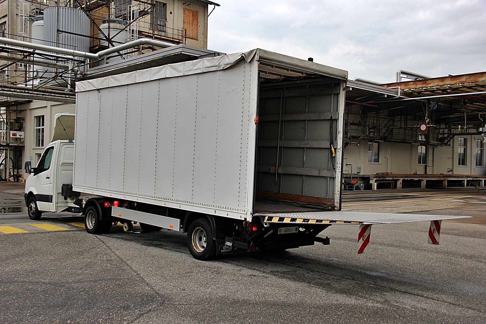 VW CRAFTER-image-11