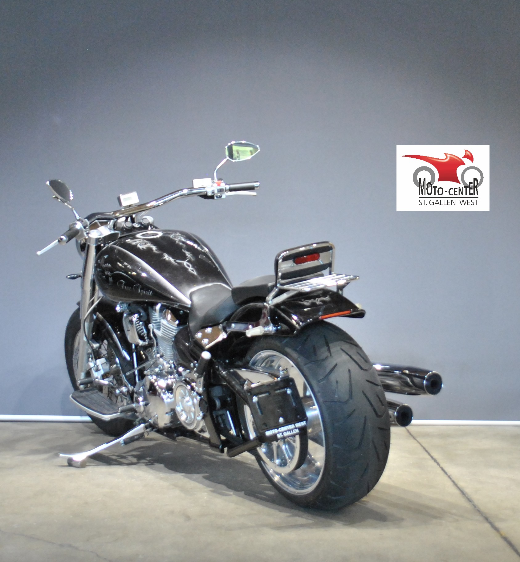 YAMAHA XV 1600 Wild Star-showroom-element-3