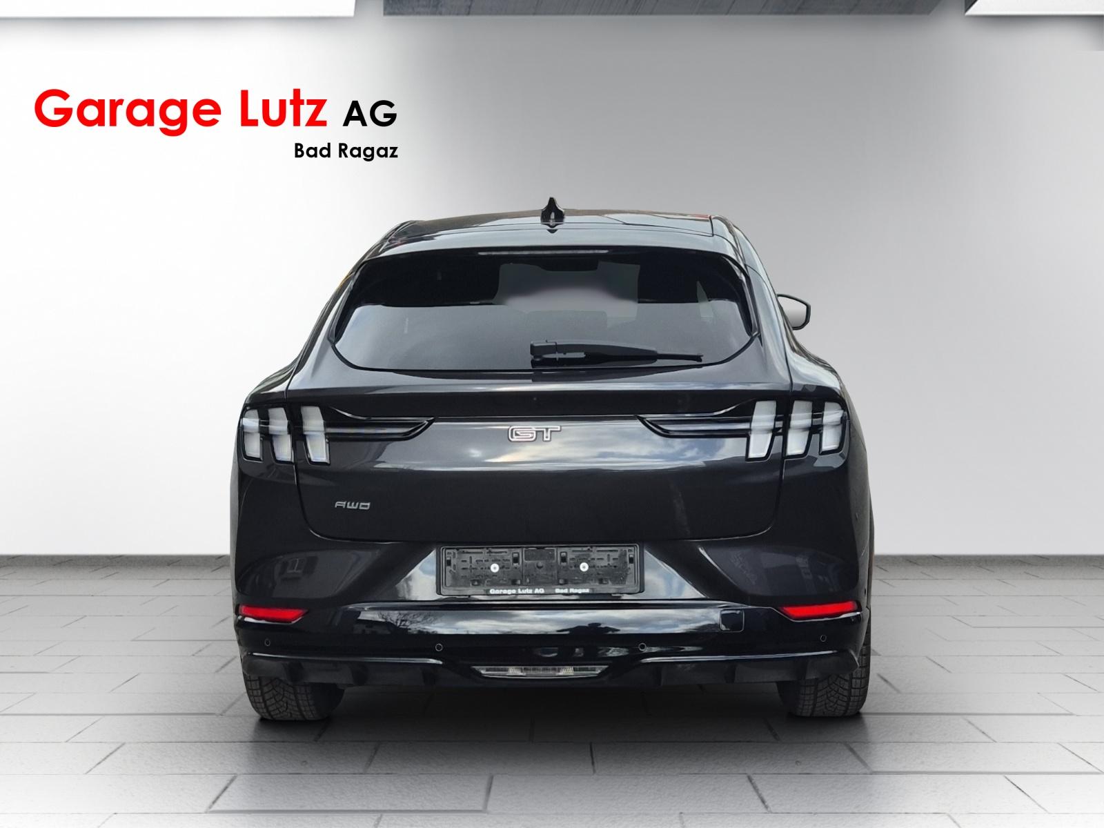 FORD Mustang Mach-E Extended GT AWD-image-3