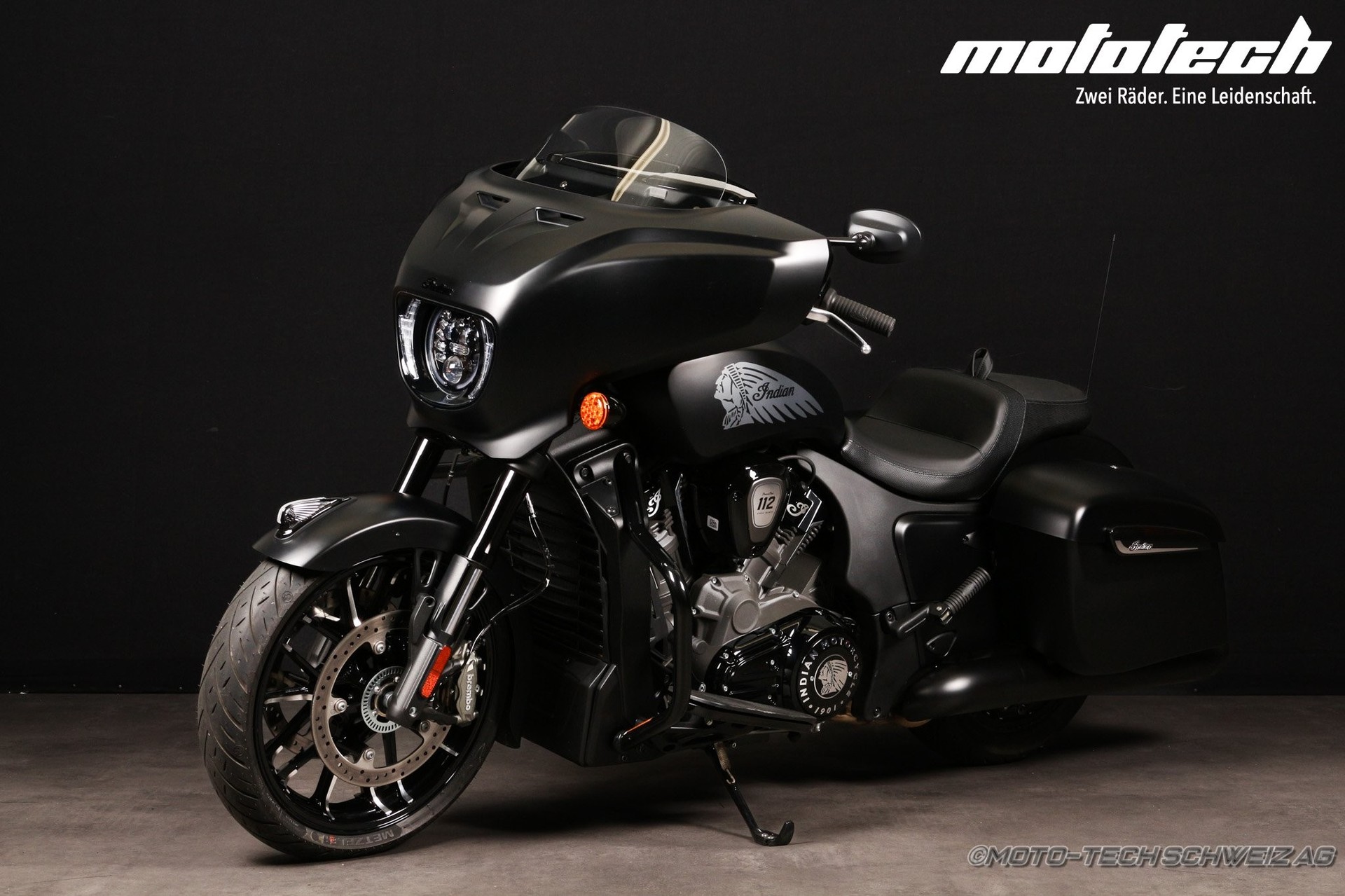 INDIAN Chieftain Power Plus Dark Horse-image-3
