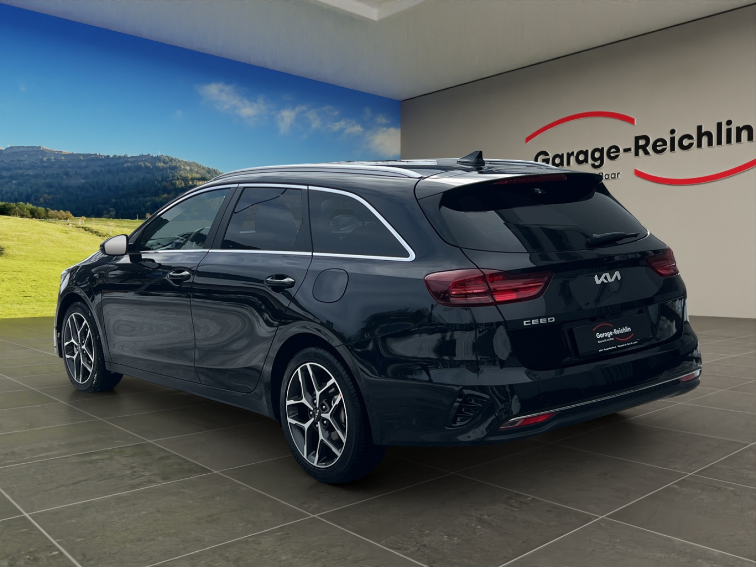 KIA Ceed SW 1.5 T-GDi Power-showroom-element-2
