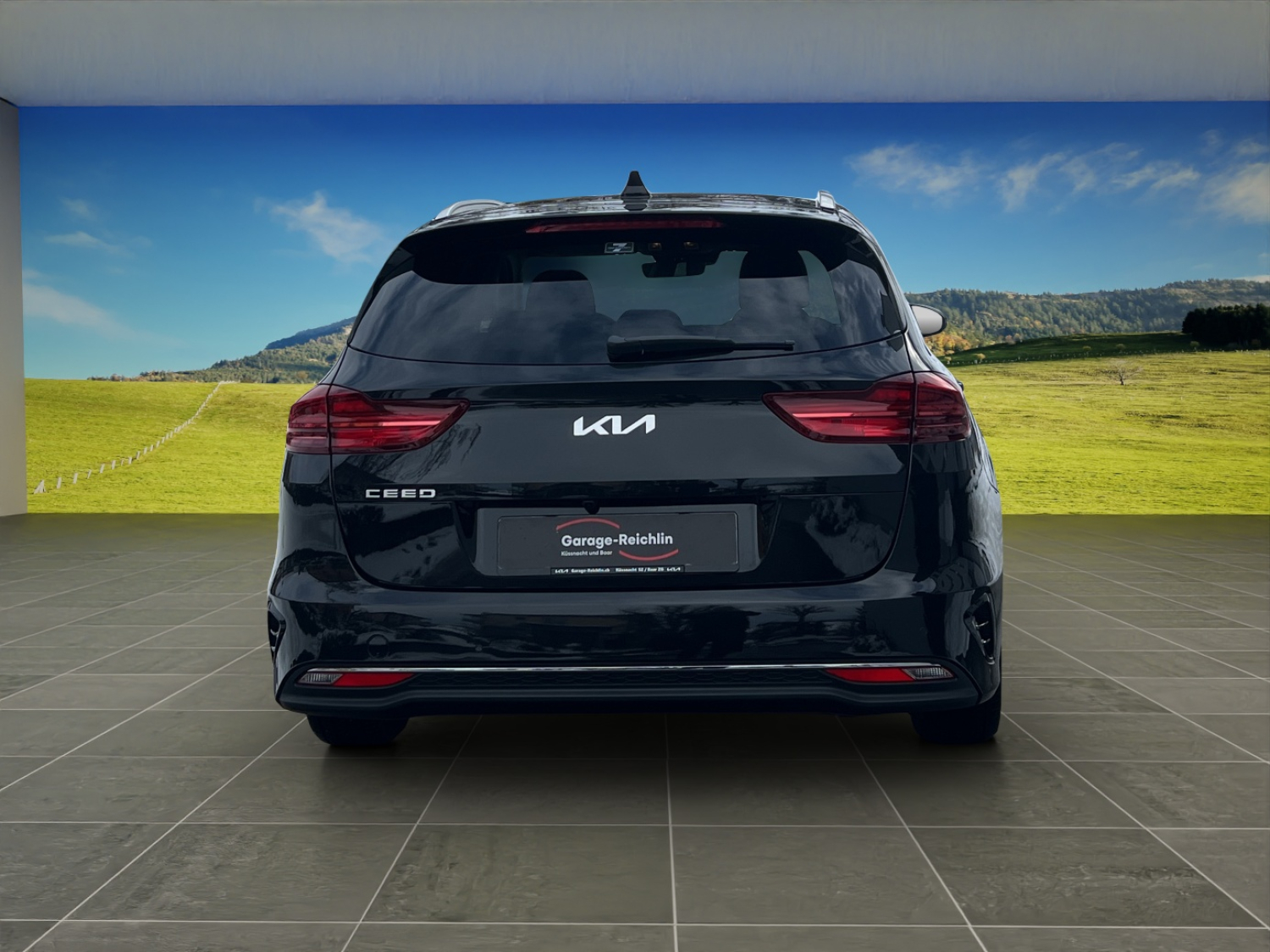 KIA Ceed SW 1.5 T-GDi Power-showroom-element-3