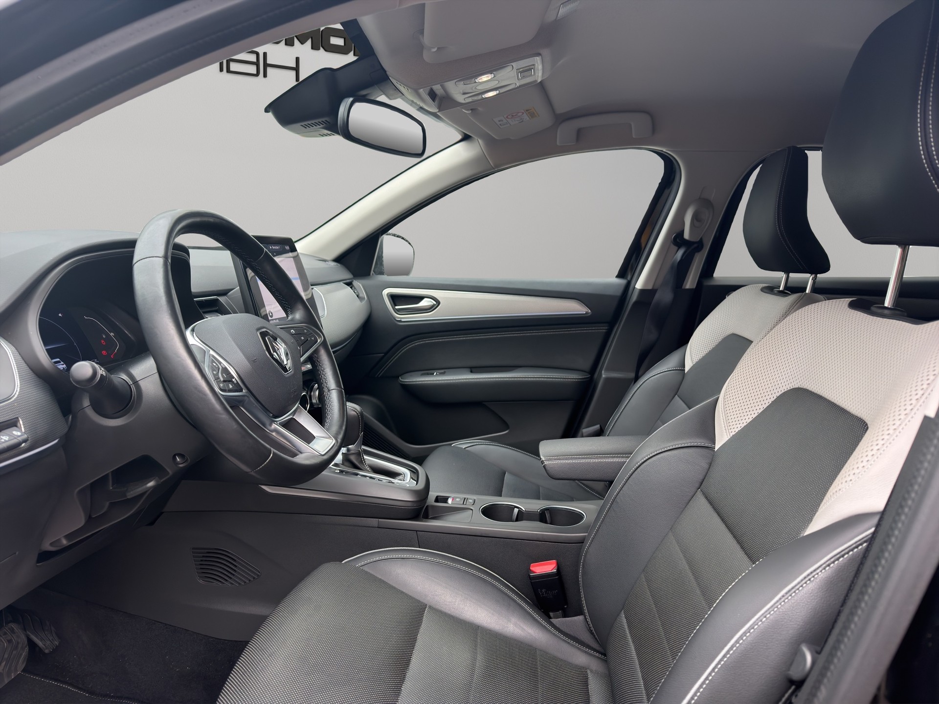 RENAULT Arkana 1.6 E-Tech Intens-image-6