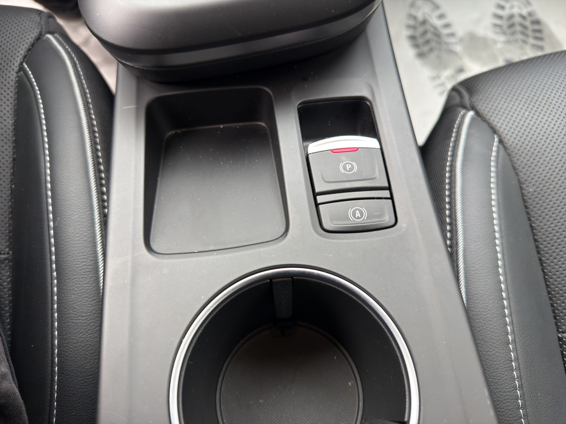 RENAULT Arkana 1.6 E-Tech Intens-image-14