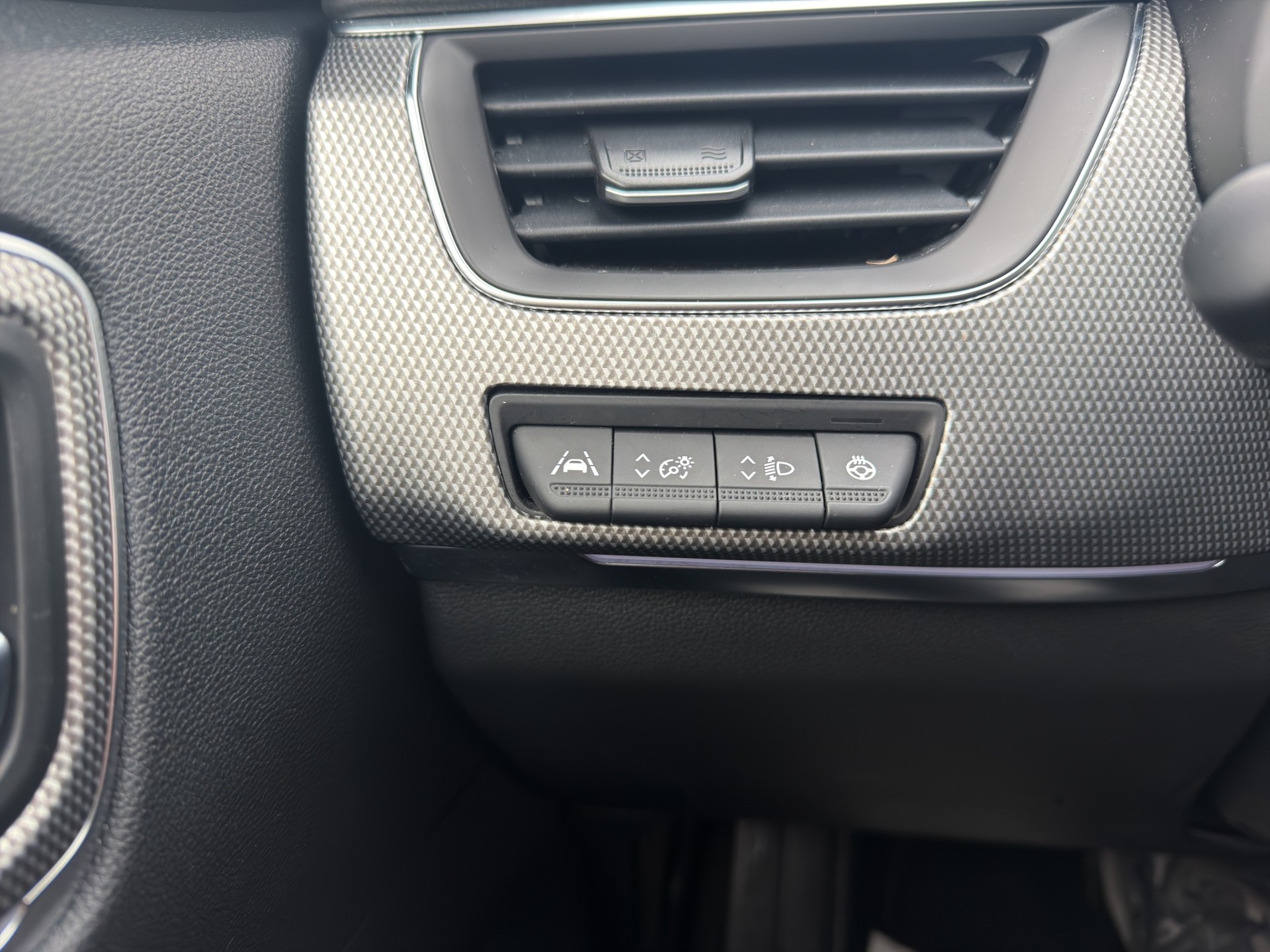 RENAULT Arkana 1.6 E-Tech Intens-image-13
