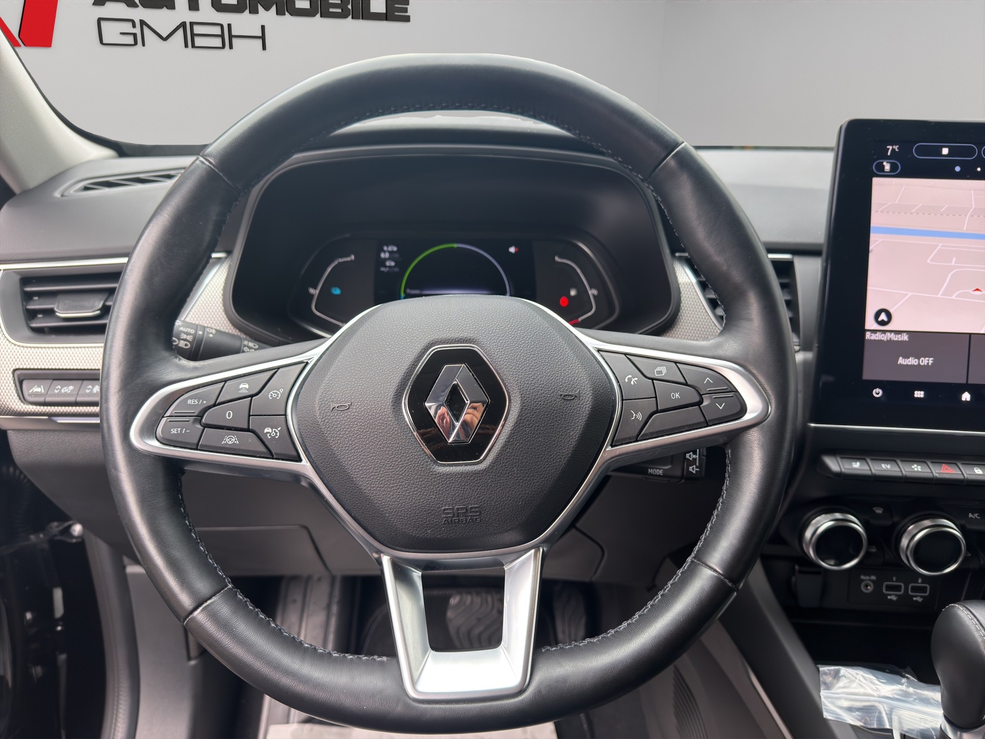RENAULT Arkana 1.6 E-Tech Intens-image-7