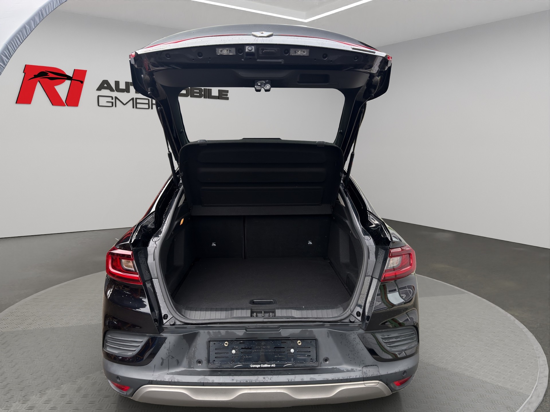RENAULT Arkana 1.6 E-Tech Intens-image-12