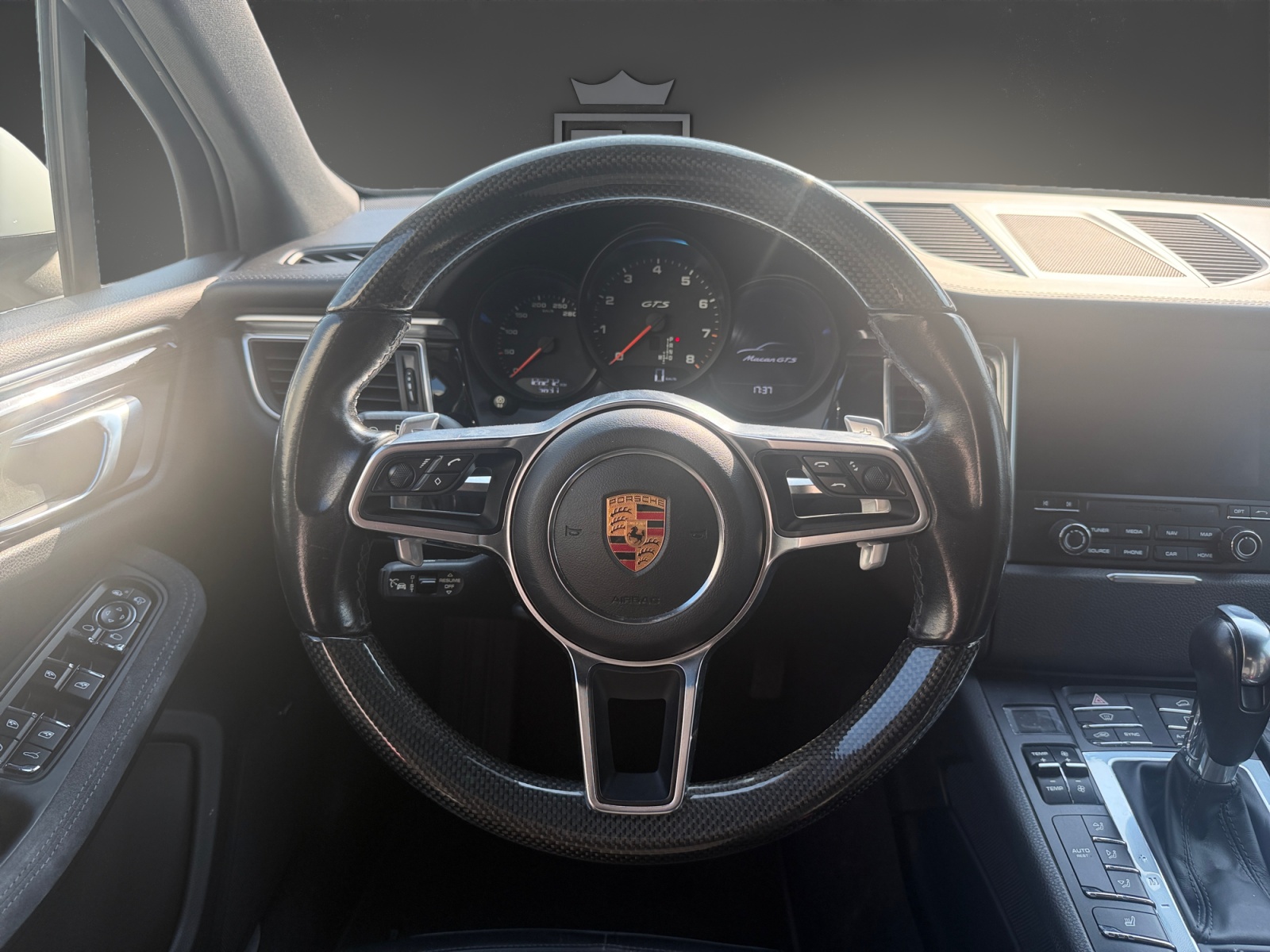 PORSCHE Macan GTS PDK-image-10