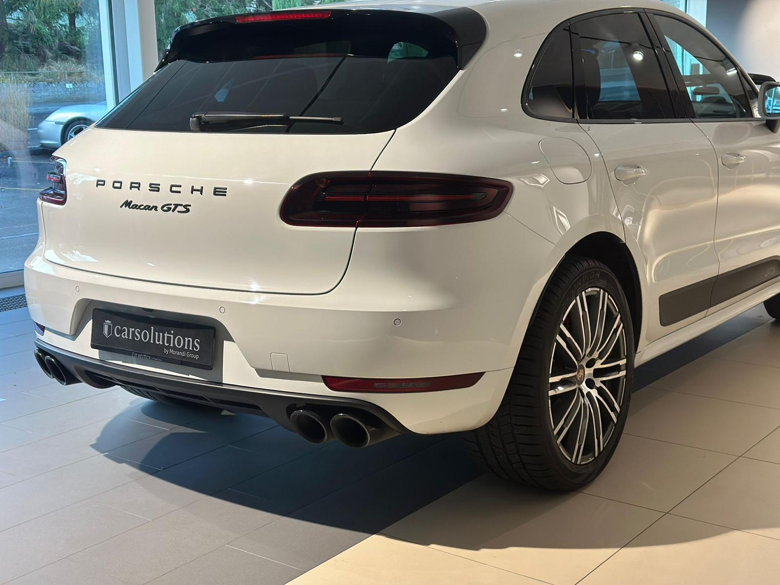 PORSCHE Macan GTS PDK-showroom-element-3