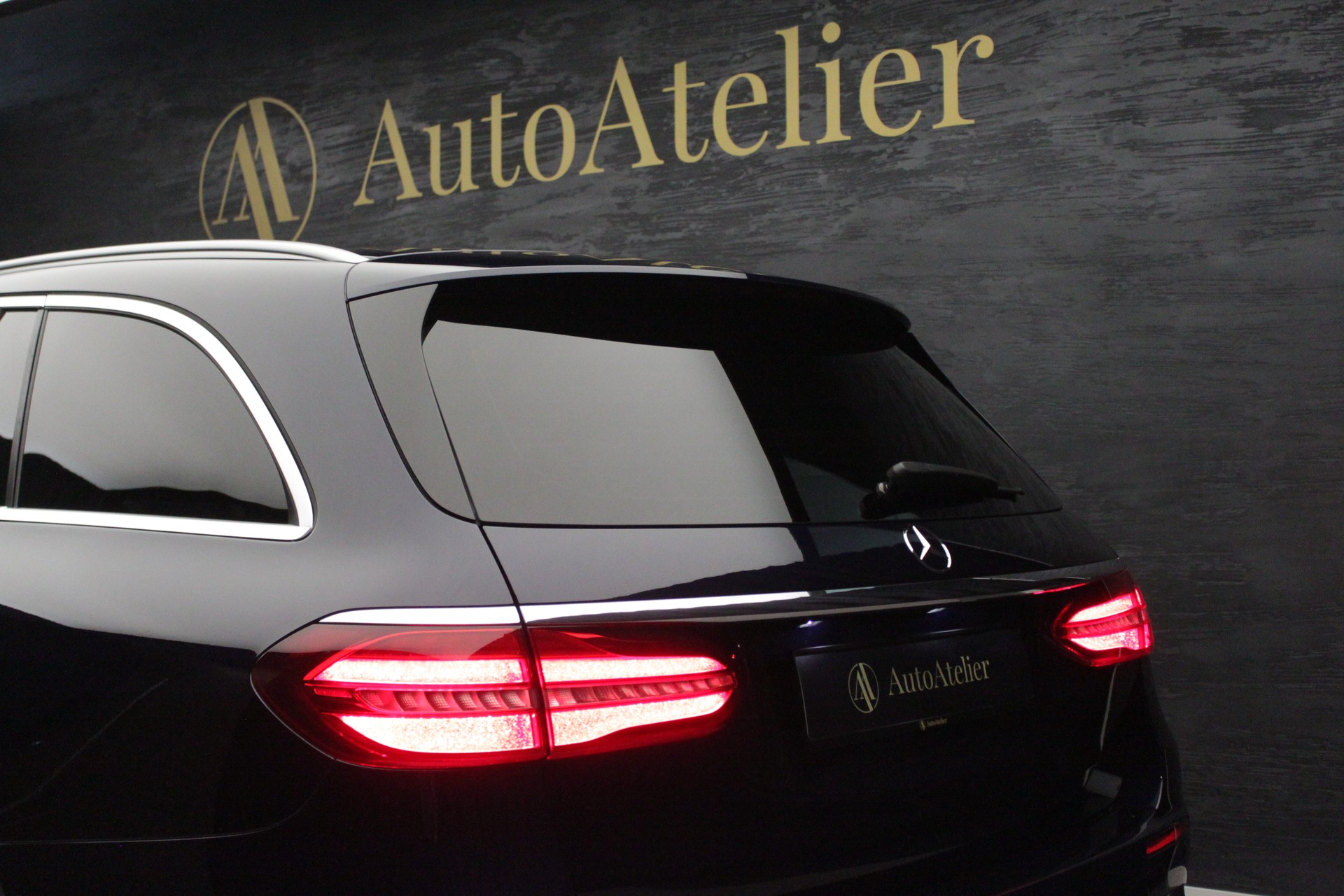 MERCEDES-BENZ E 63 AMG S 4 Matic 9G-Tronic-image-13